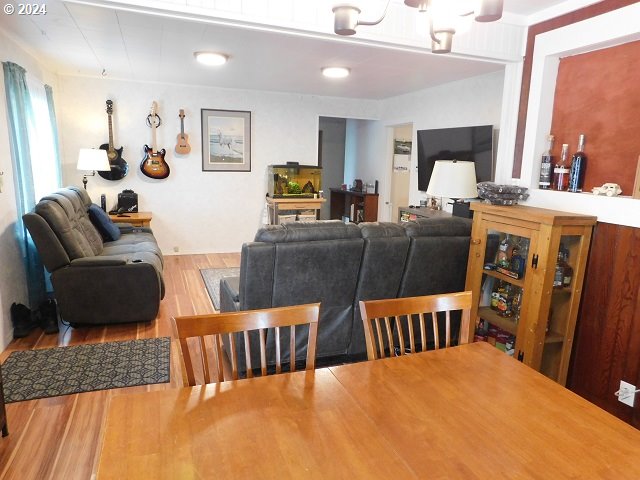 35262 AUBUCHON DR, St. Helens