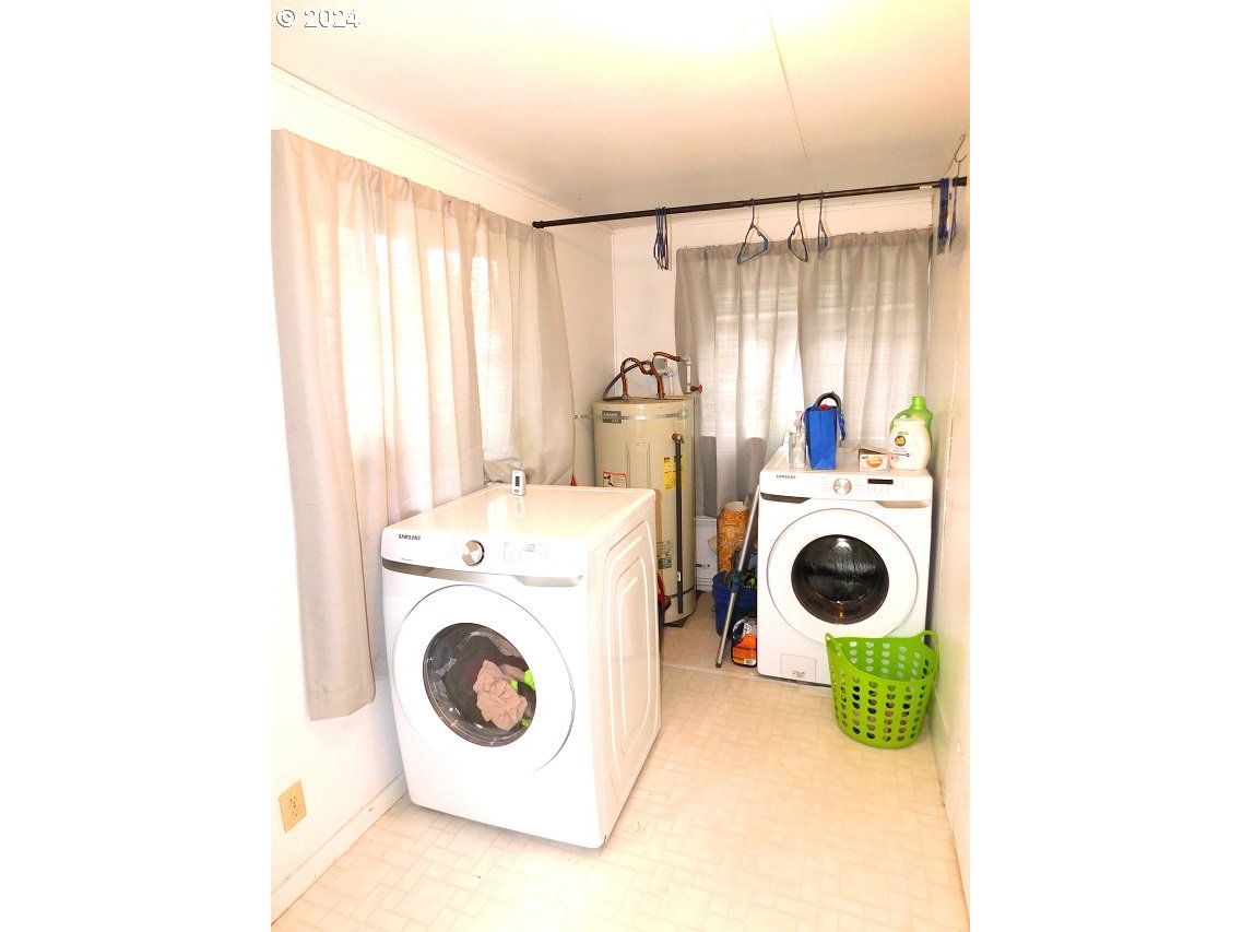 35262 AUBUCHON DR, St. Helens