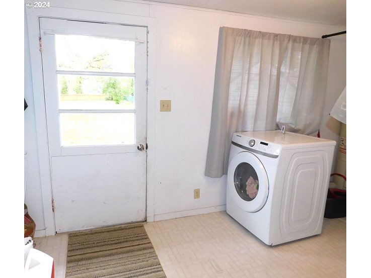 35262 AUBUCHON DR, St. Helens