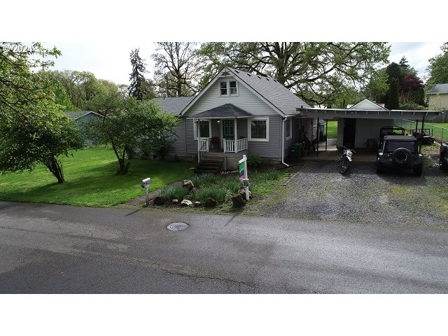 35262 AUBUCHON DR, St. Helens