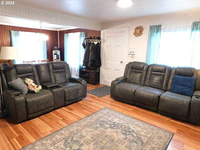 35262 AUBUCHON DR, St. Helens