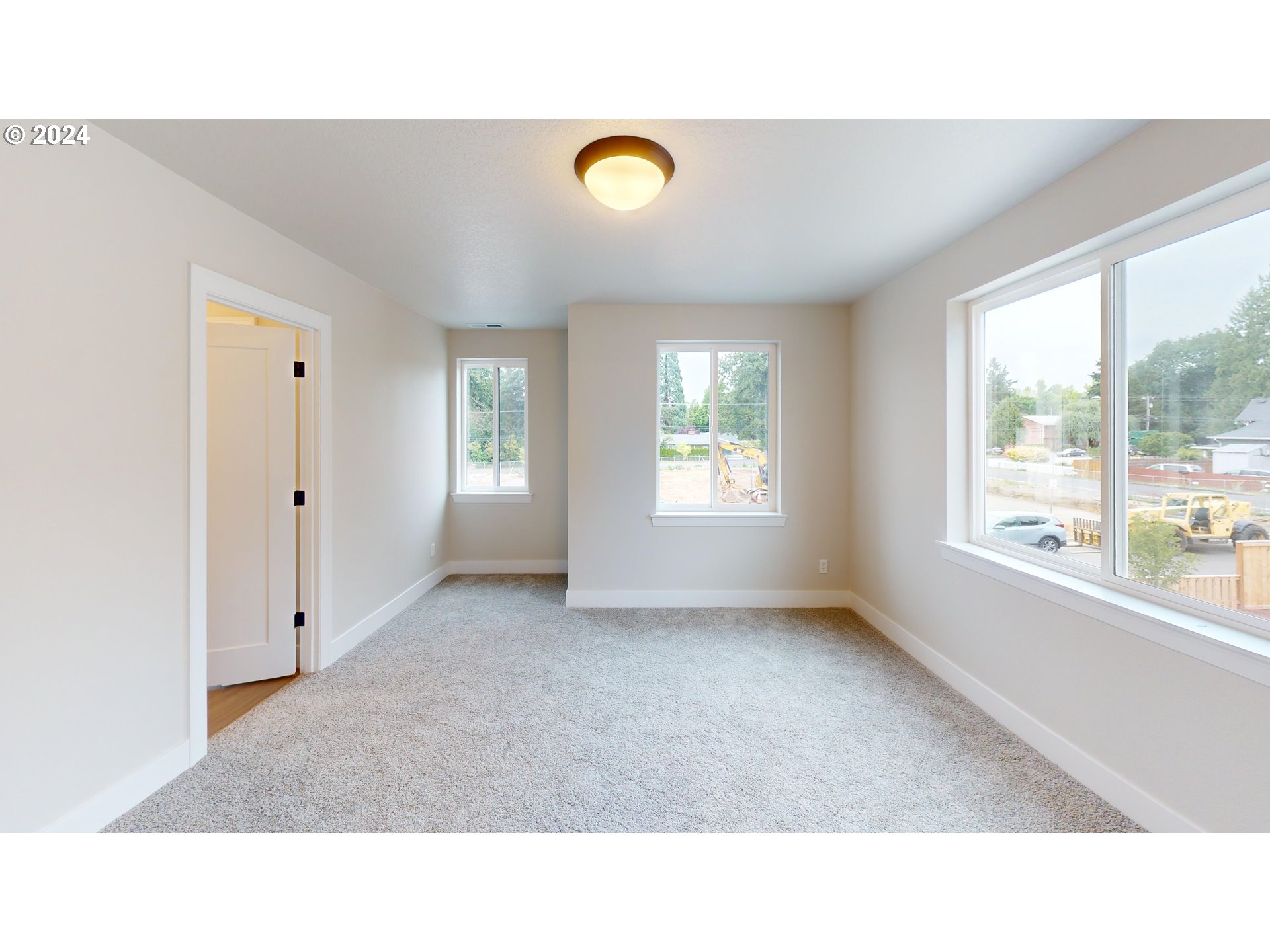 2402 SE Maybrook LN 15B