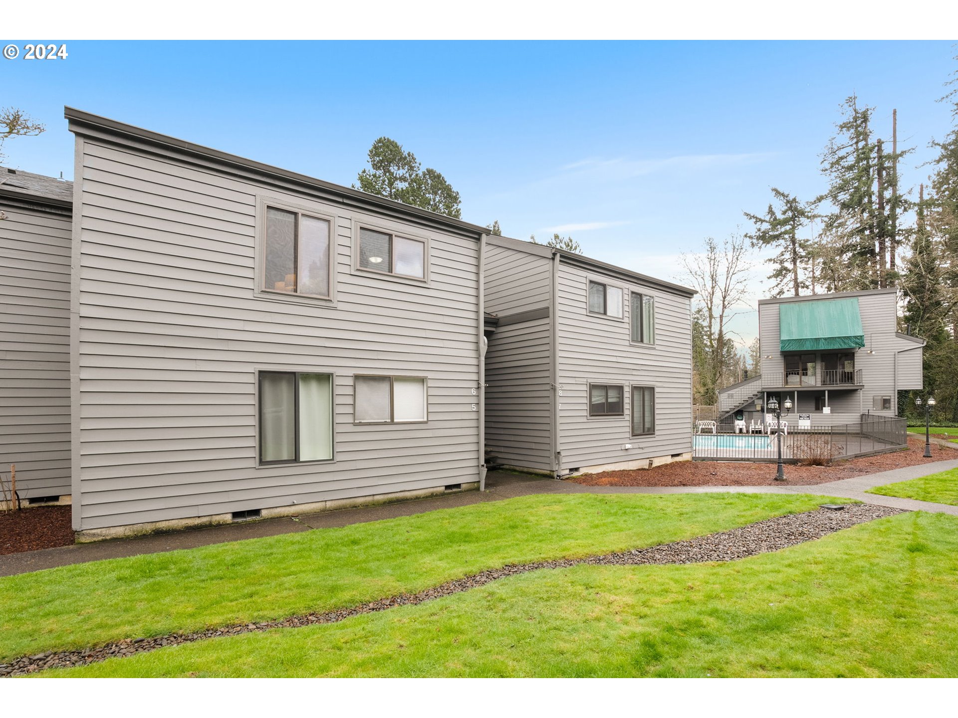 6745 SW SCHOLLS FERRY RD 6