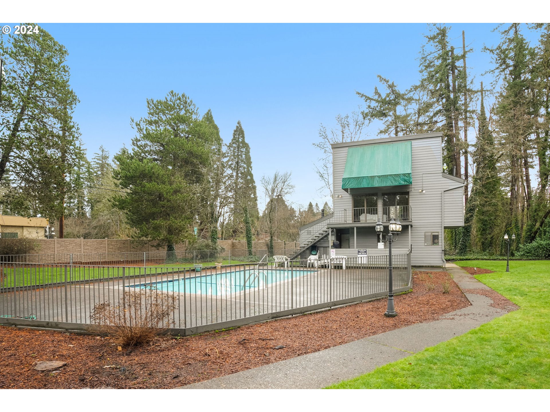 6745 SW SCHOLLS FERRY RD 6