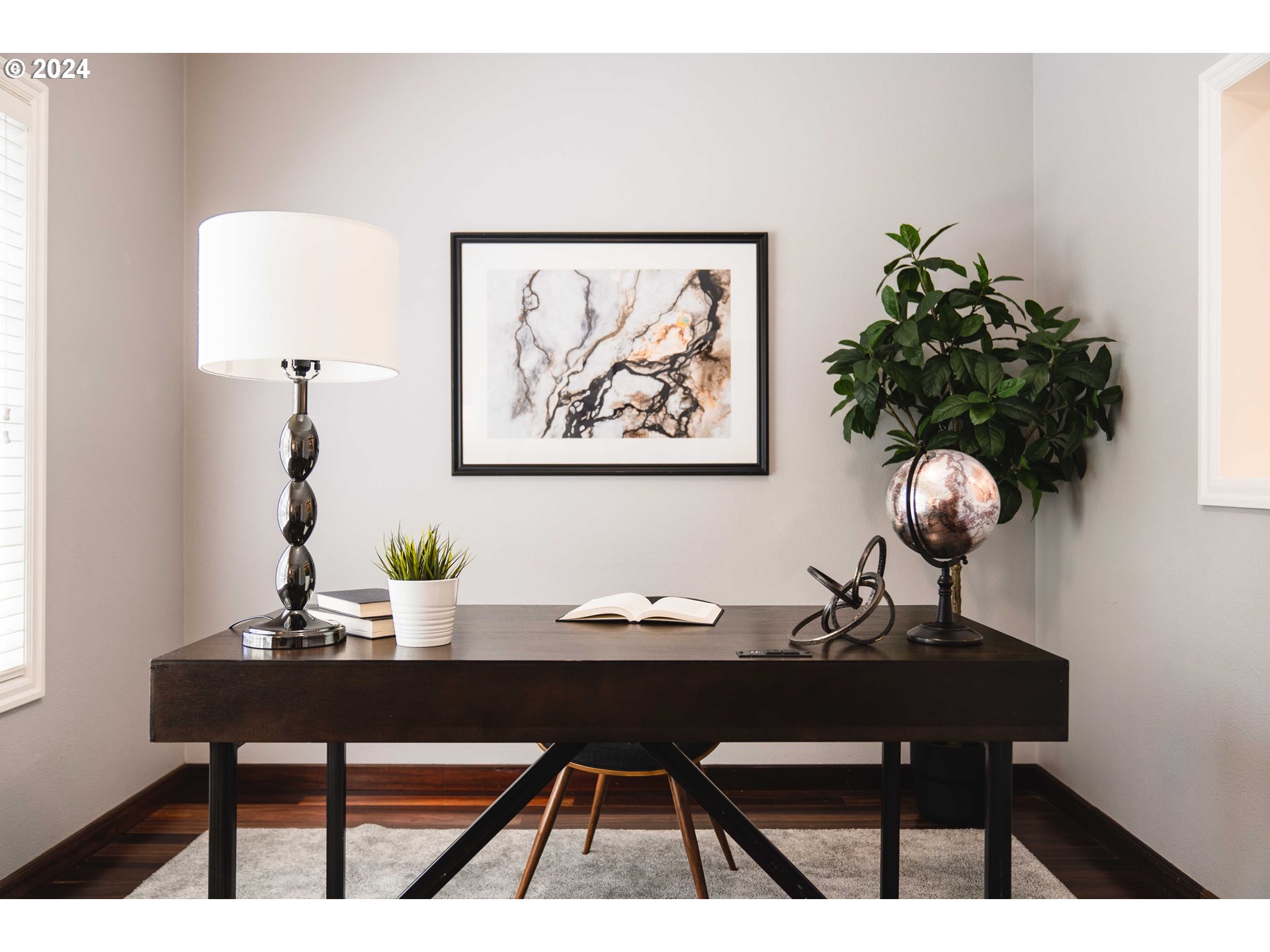 1915 NW YORKSHIRE LN