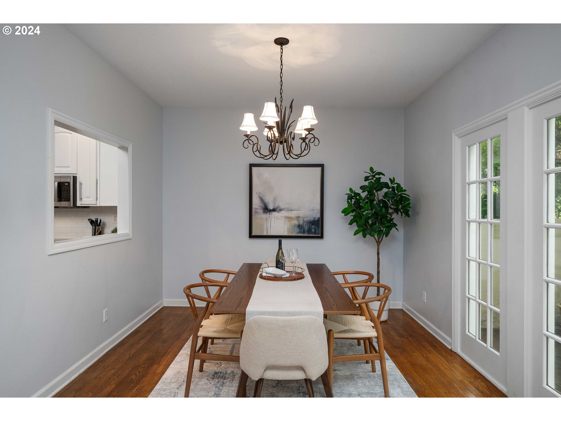 1915 NW YORKSHIRE LN