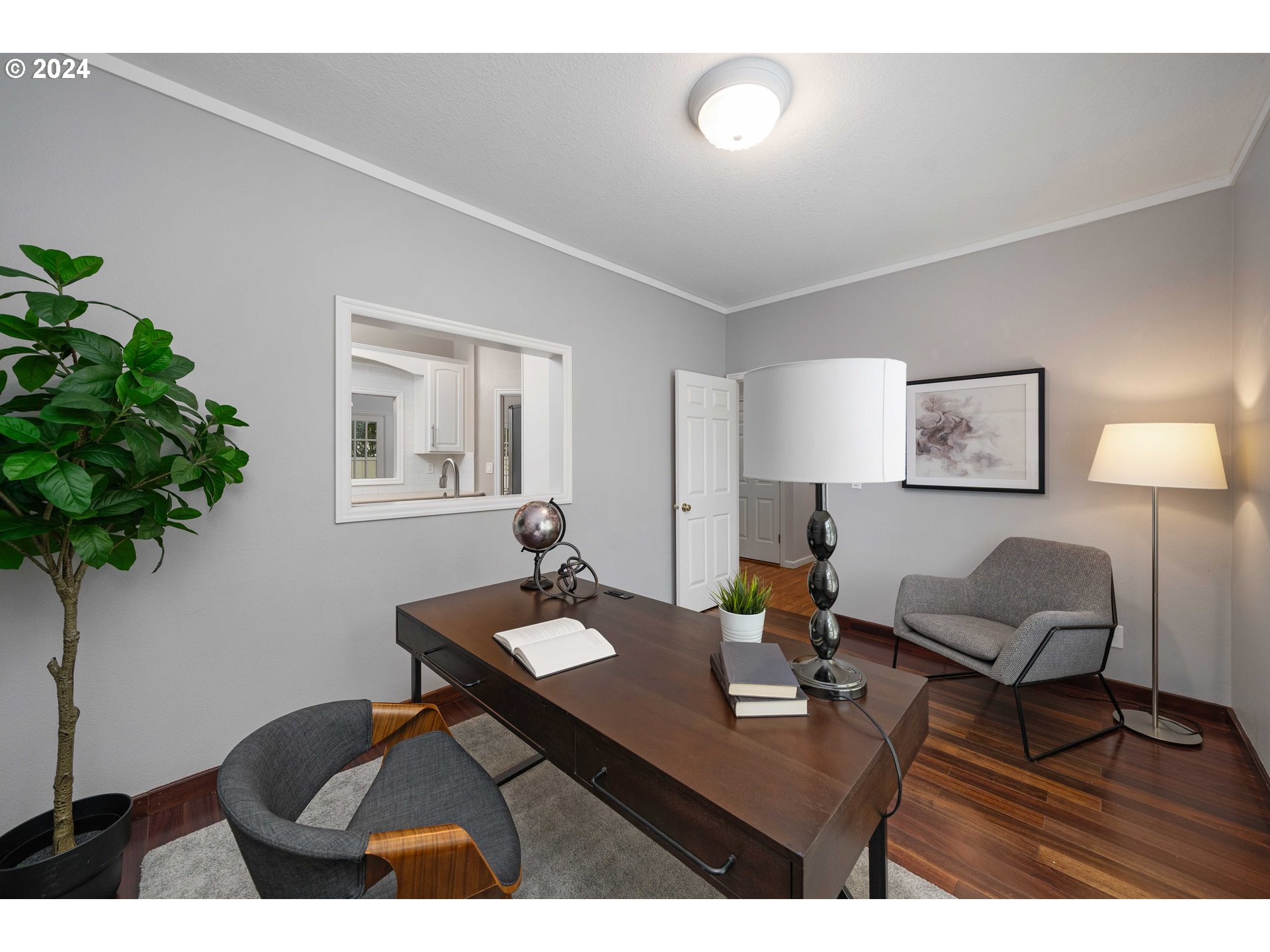 1915 NW YORKSHIRE LN