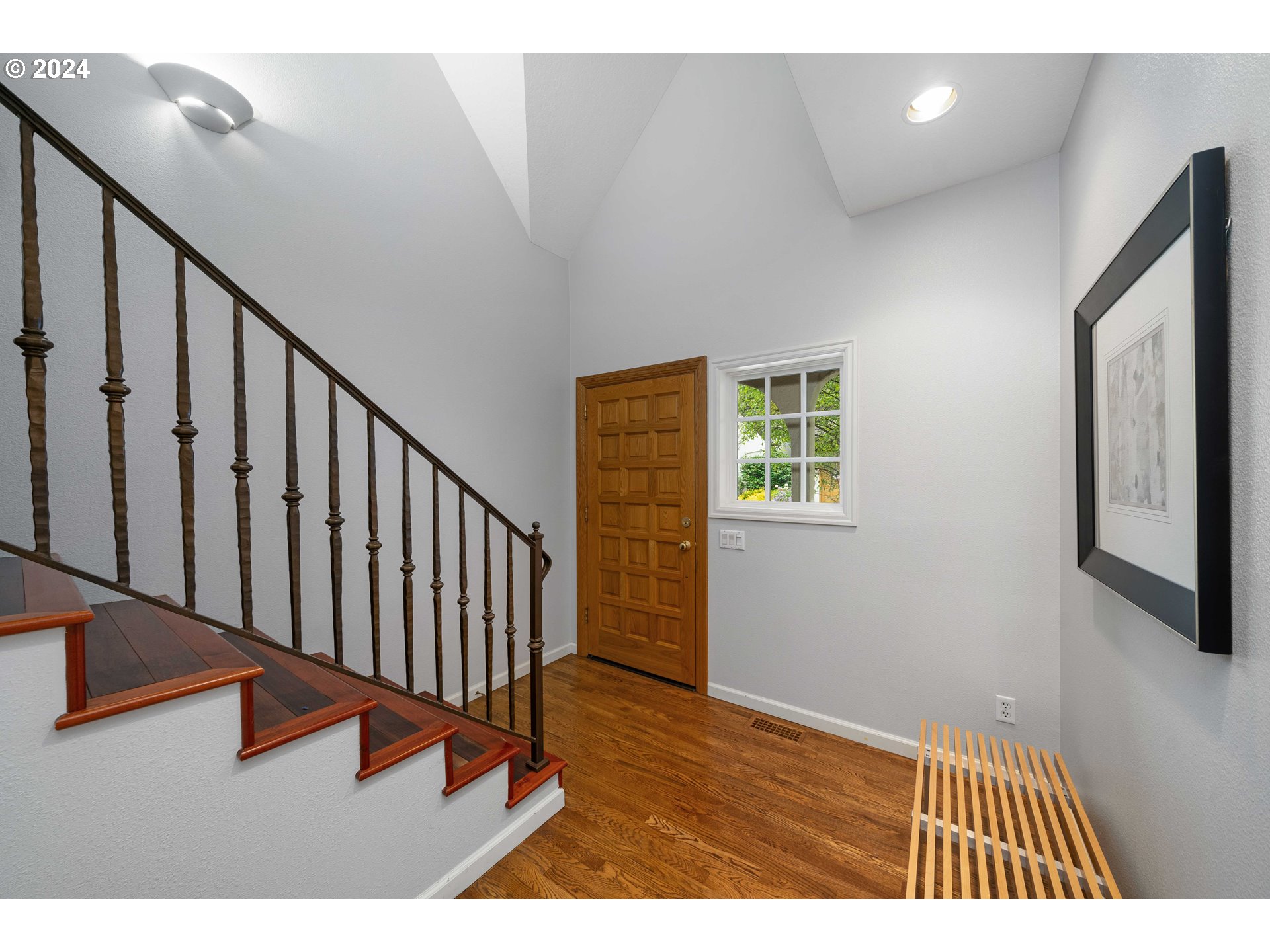 1915 NW YORKSHIRE LN