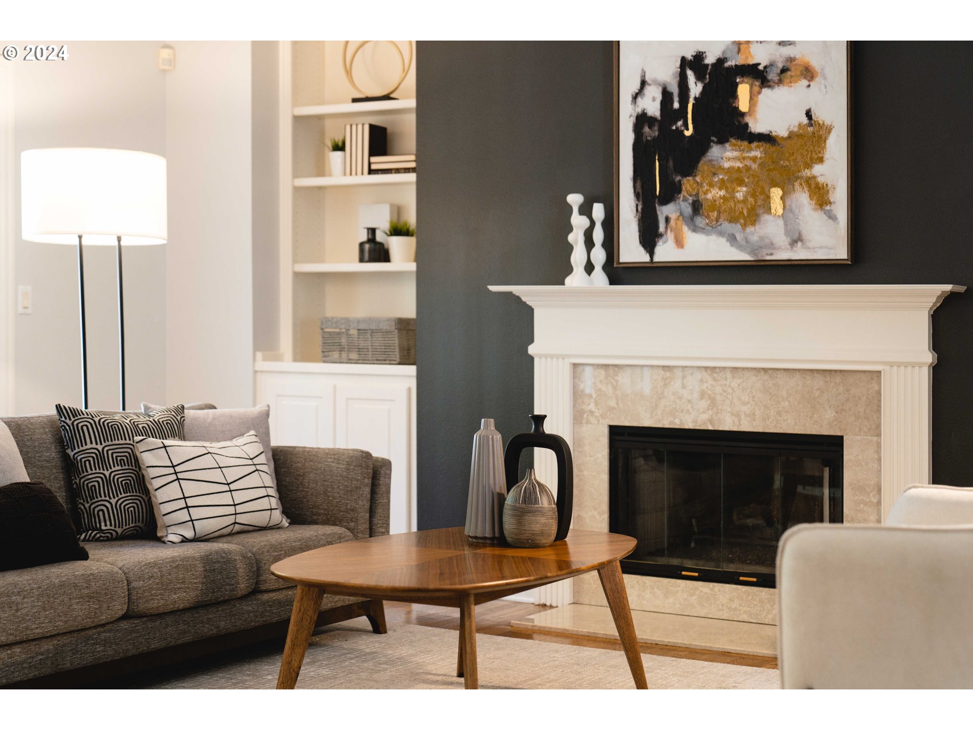 1915 NW YORKSHIRE LN