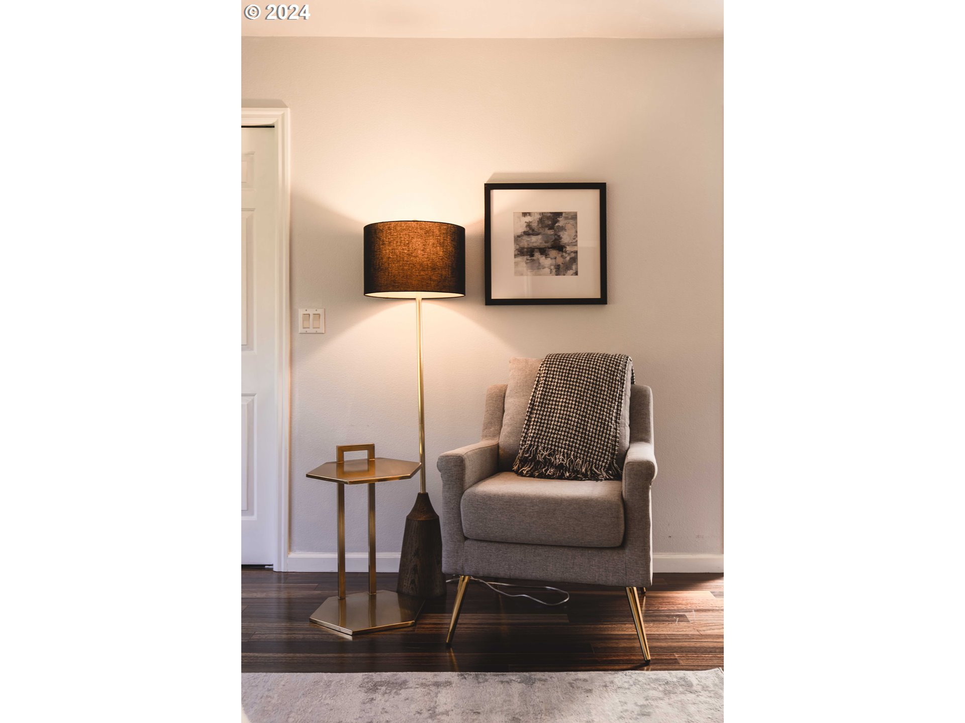 1915 NW YORKSHIRE LN