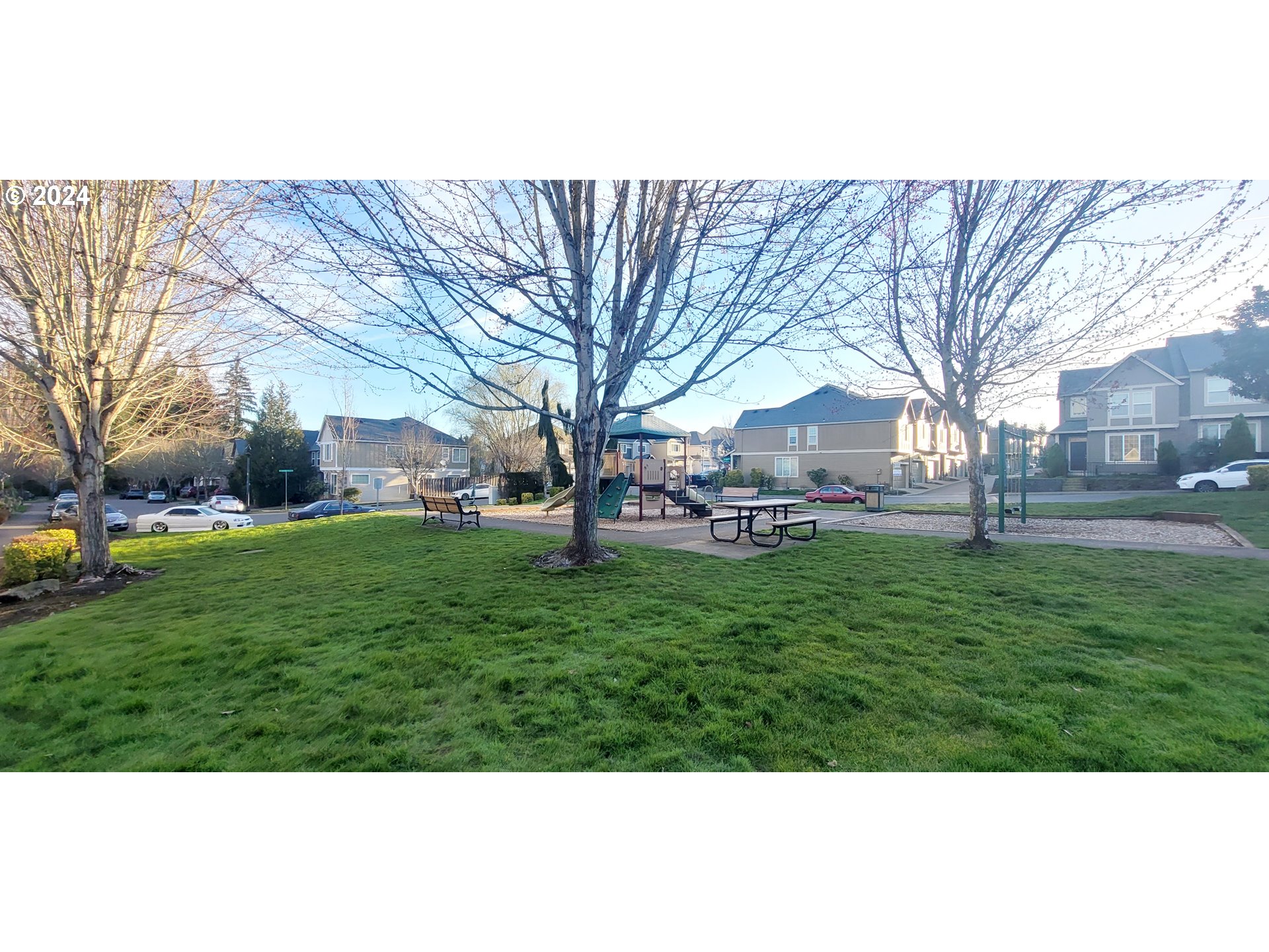 2424 NW CROSSWATER TER