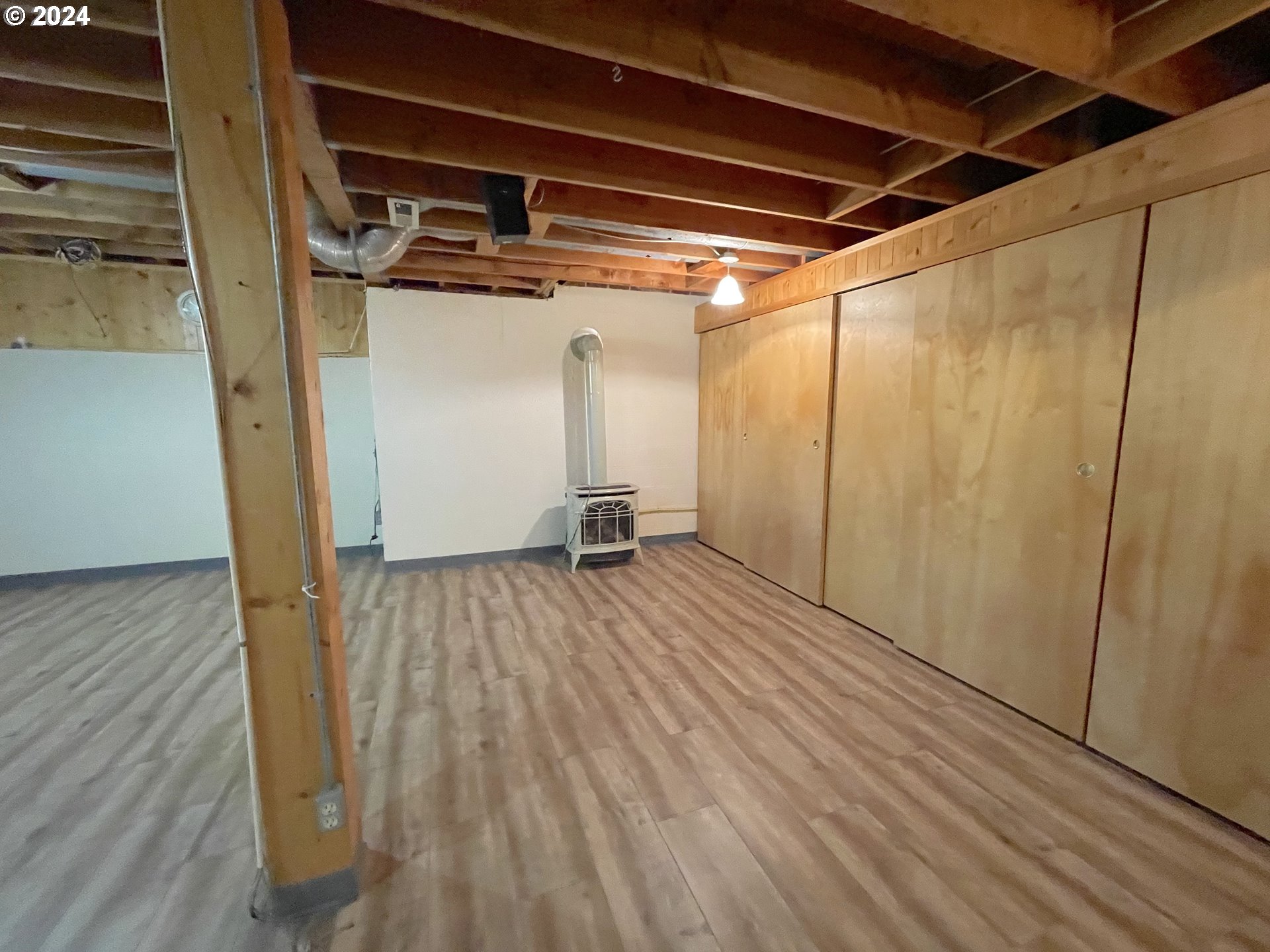 23533 NE HOLLADAY PL