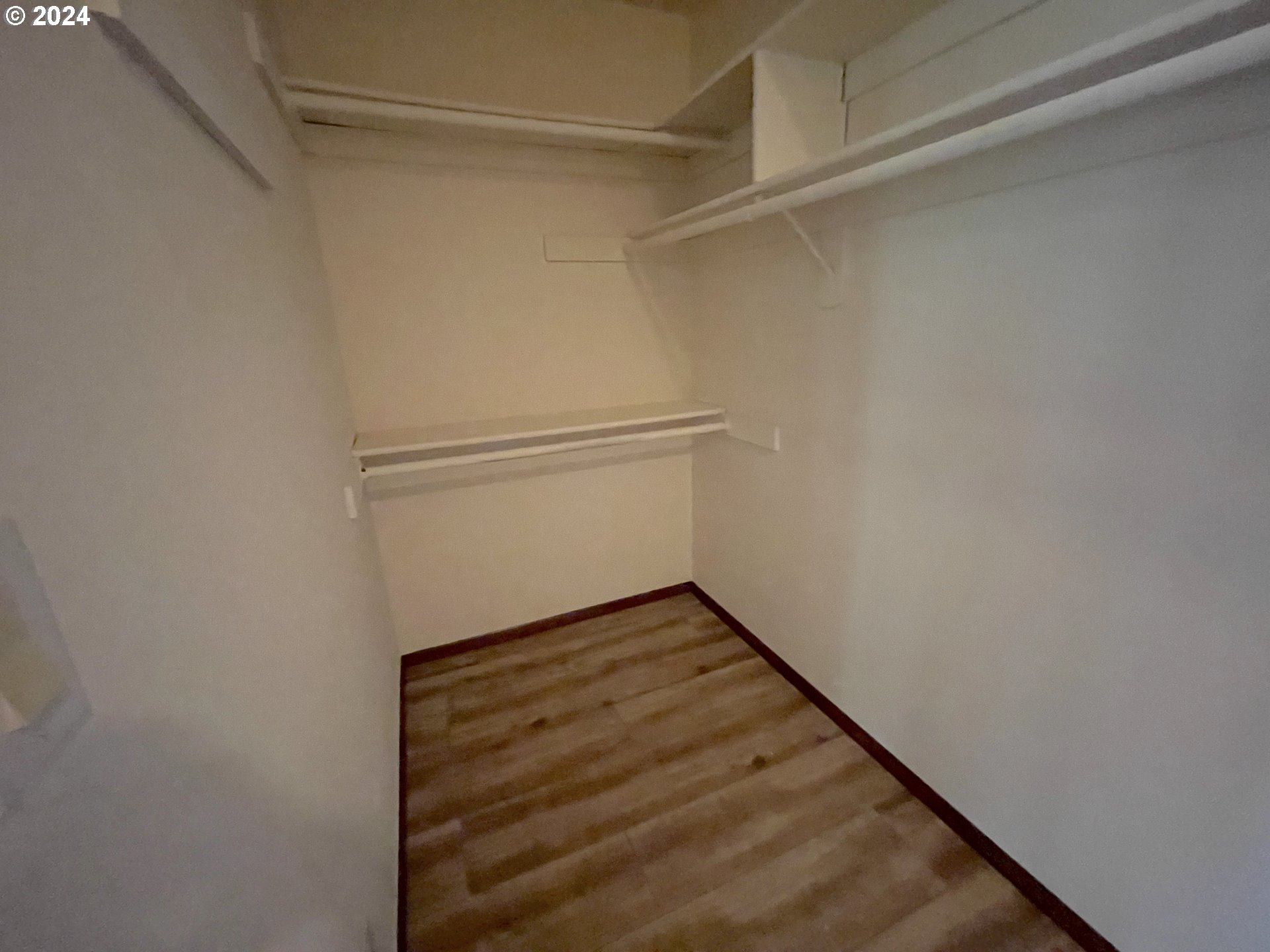 23533 NE HOLLADAY PL