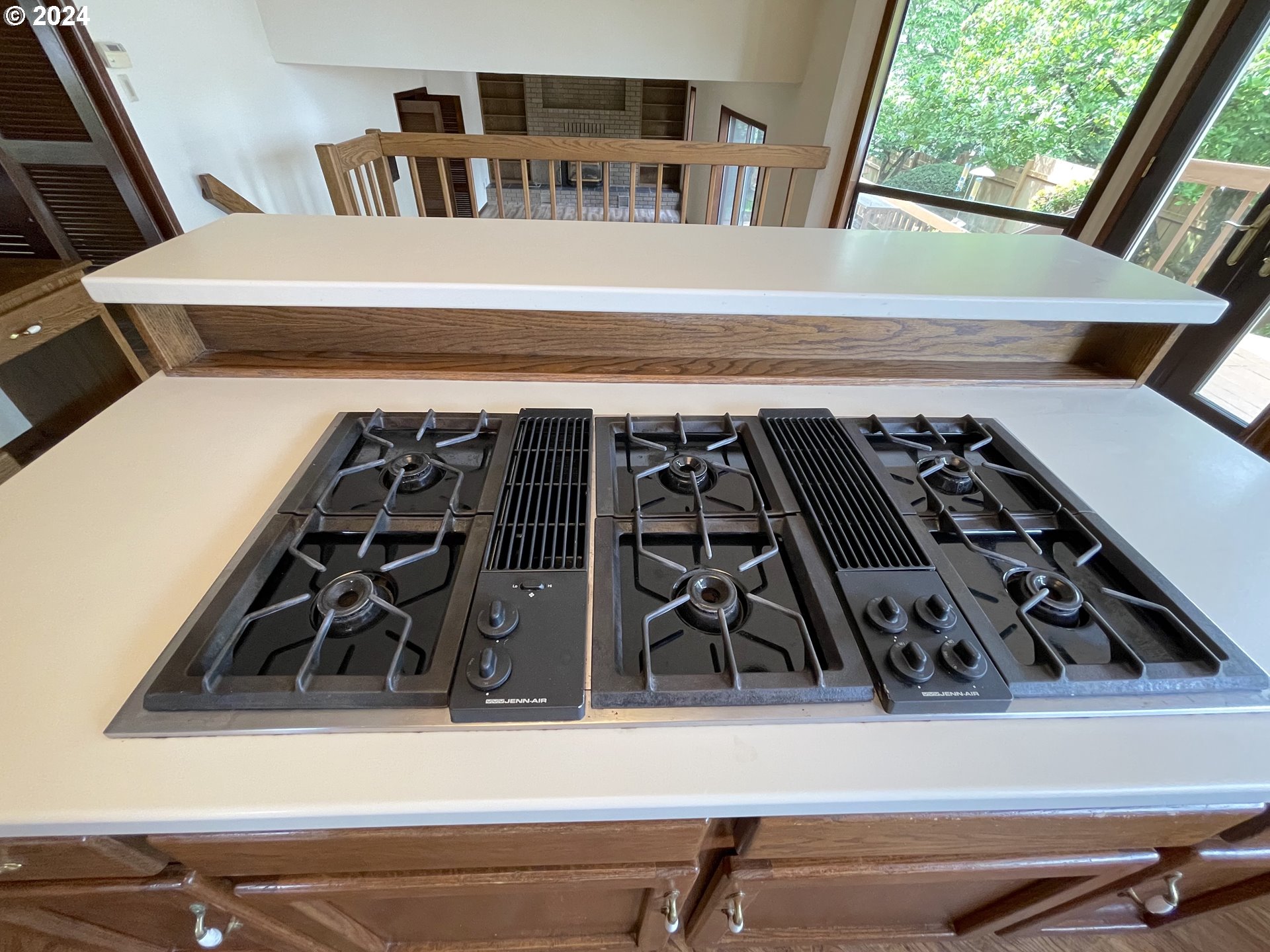 23533 NE HOLLADAY PL