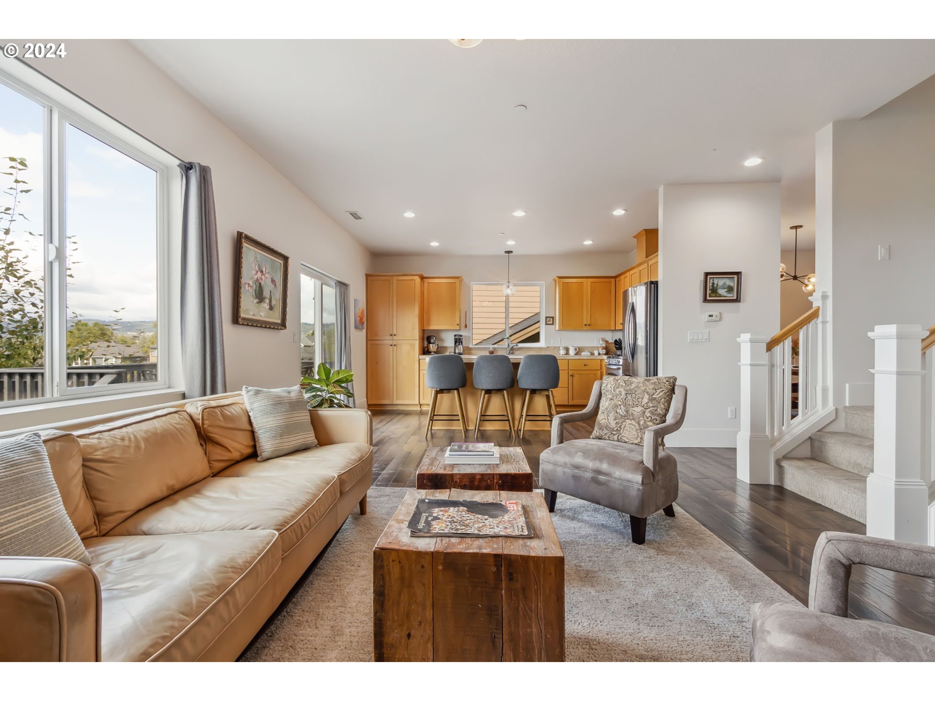 139 N HIGH TEE CT