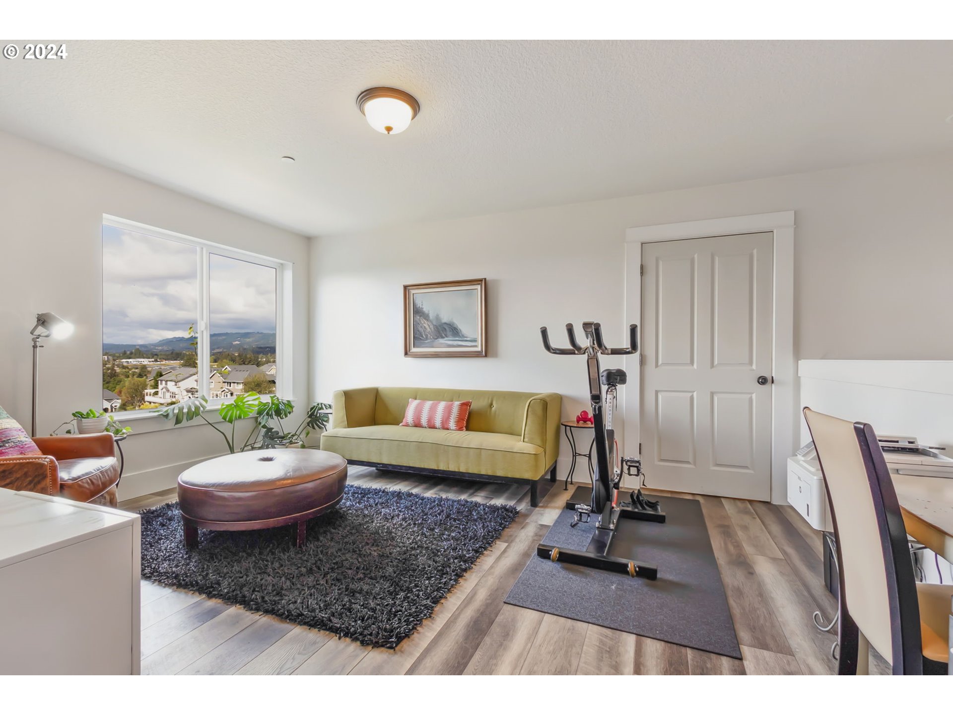 139 N HIGH TEE CT