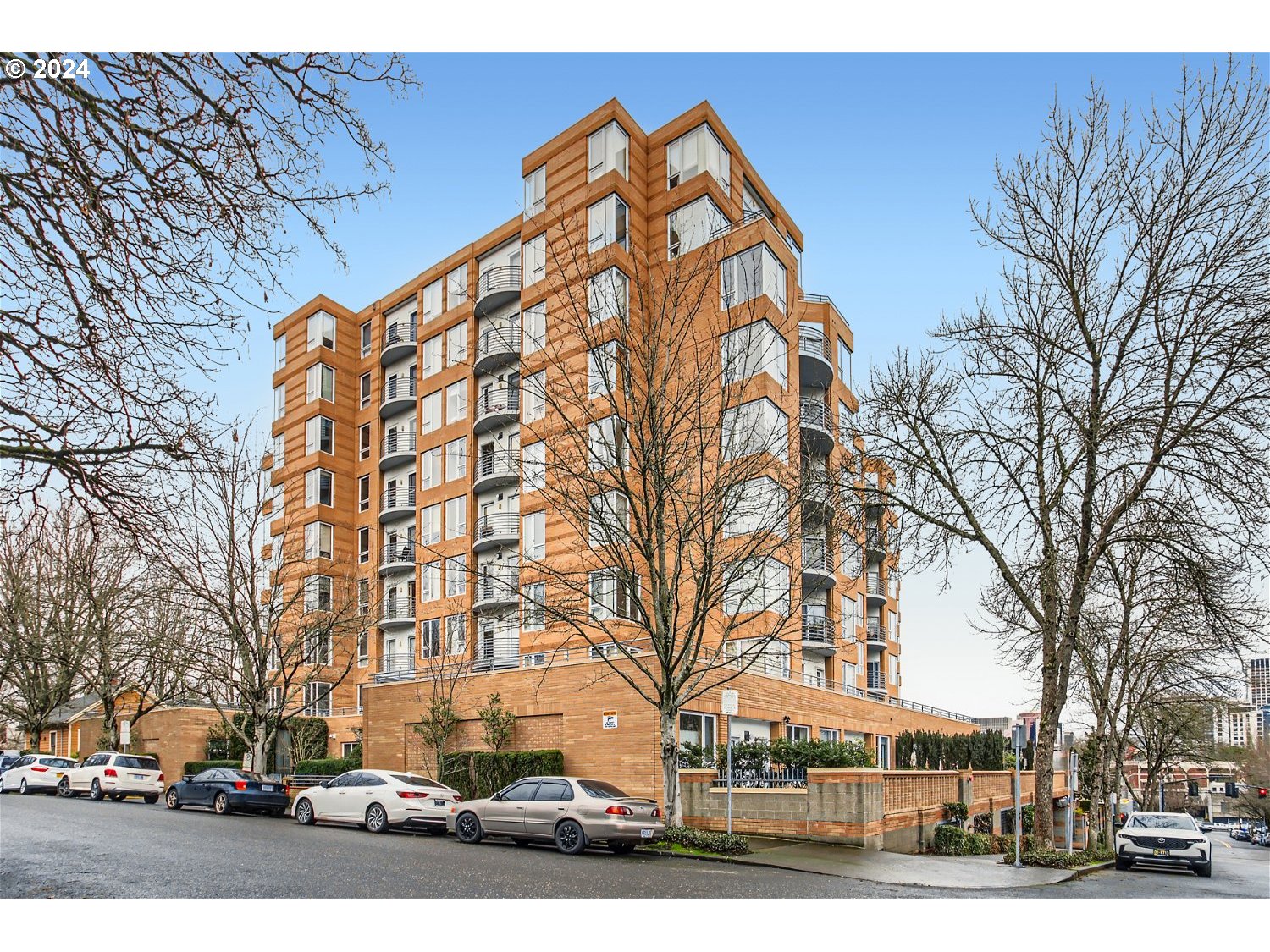 1132 SW 19TH AVE 309