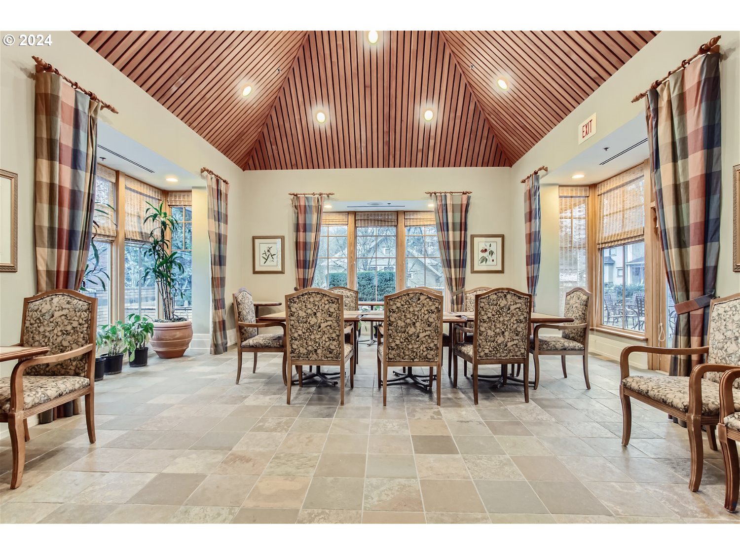 1132 SW 19TH AVE 309