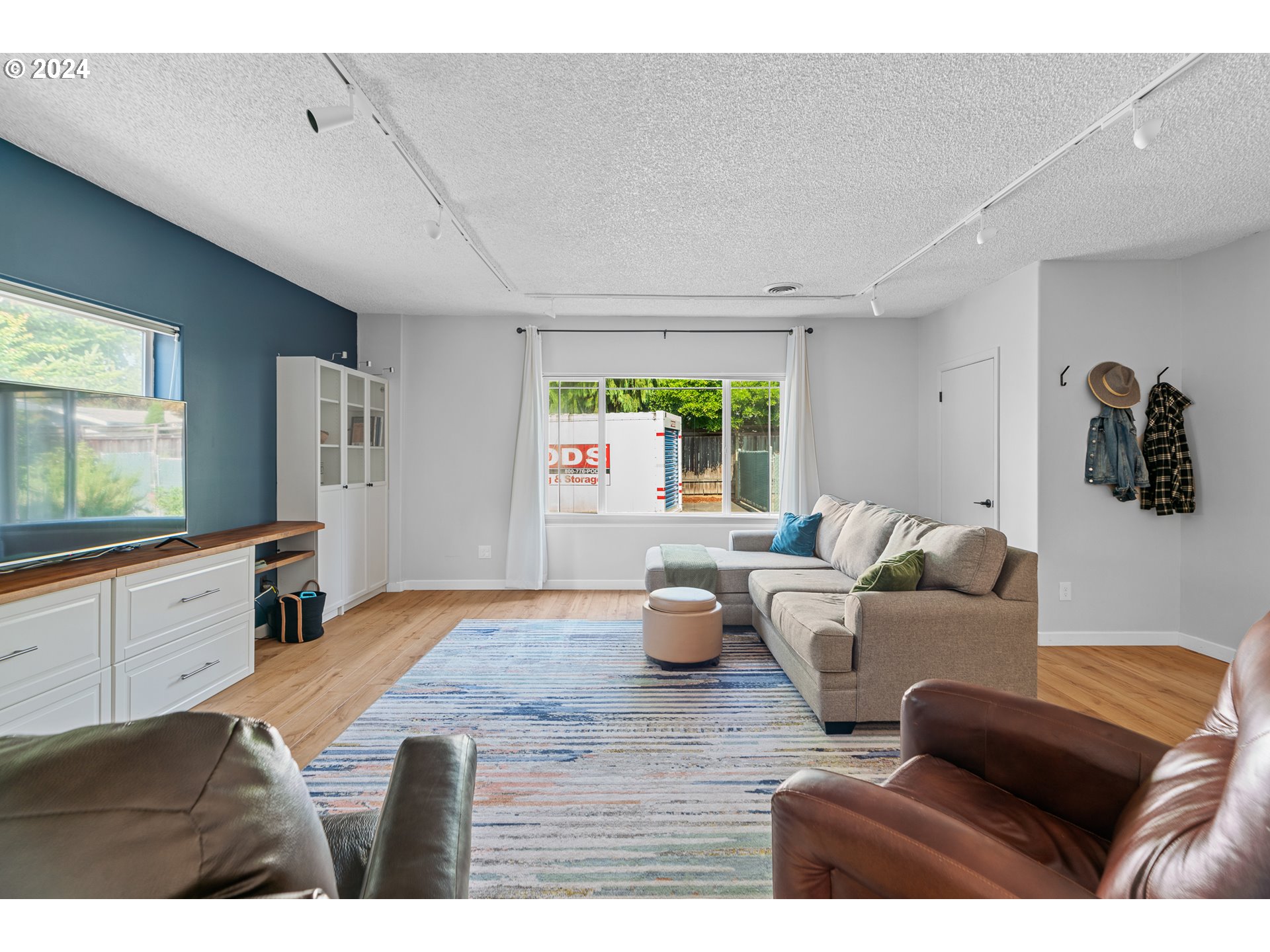 4902 SE GLEN ECHO AVE