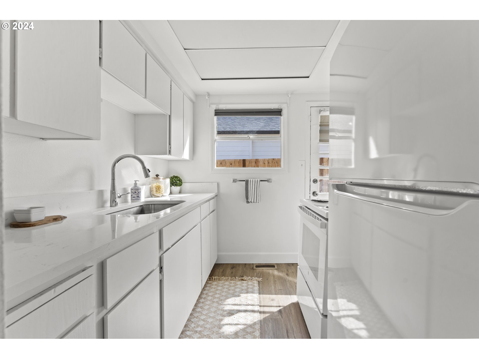 4006 NE PRESCOTT ST A