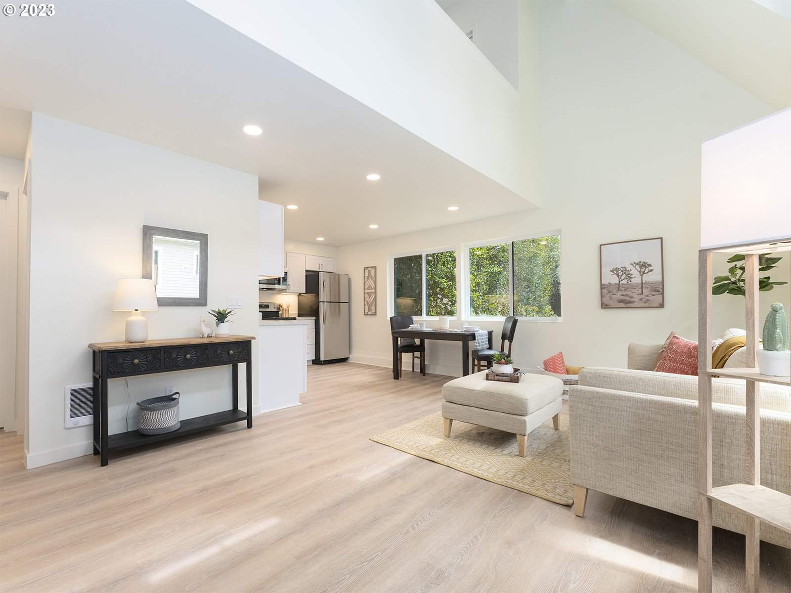 2317 NE CLACKAMAS ST