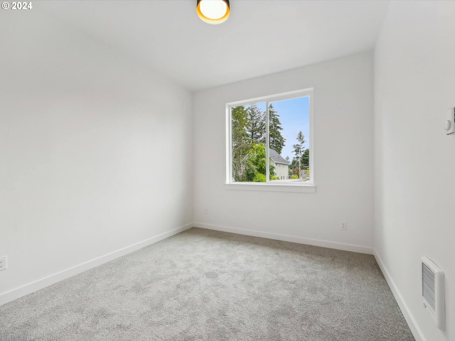 8487 NE Tillamook ST