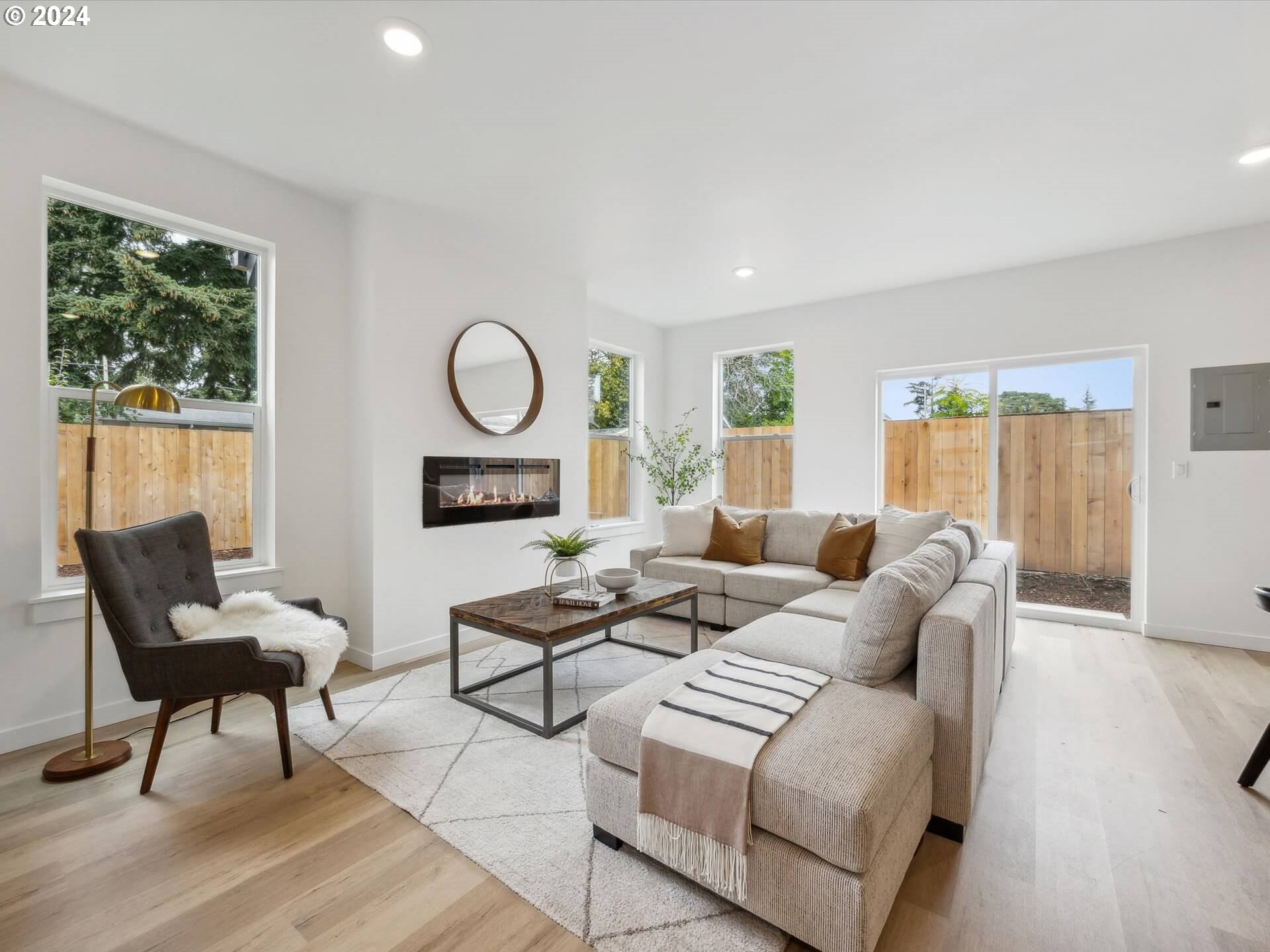 8487 NE Tillamook ST