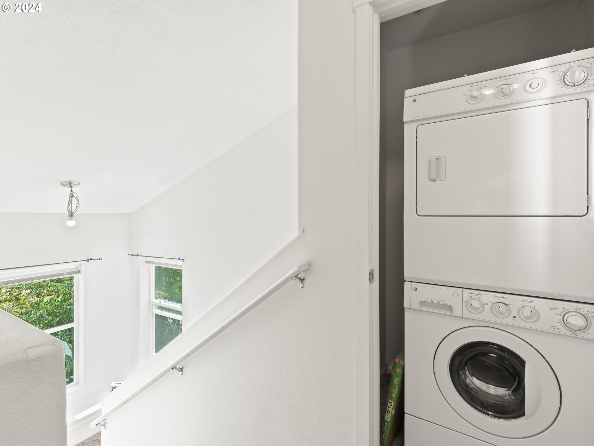 2004 NE CADBURY AVE 209