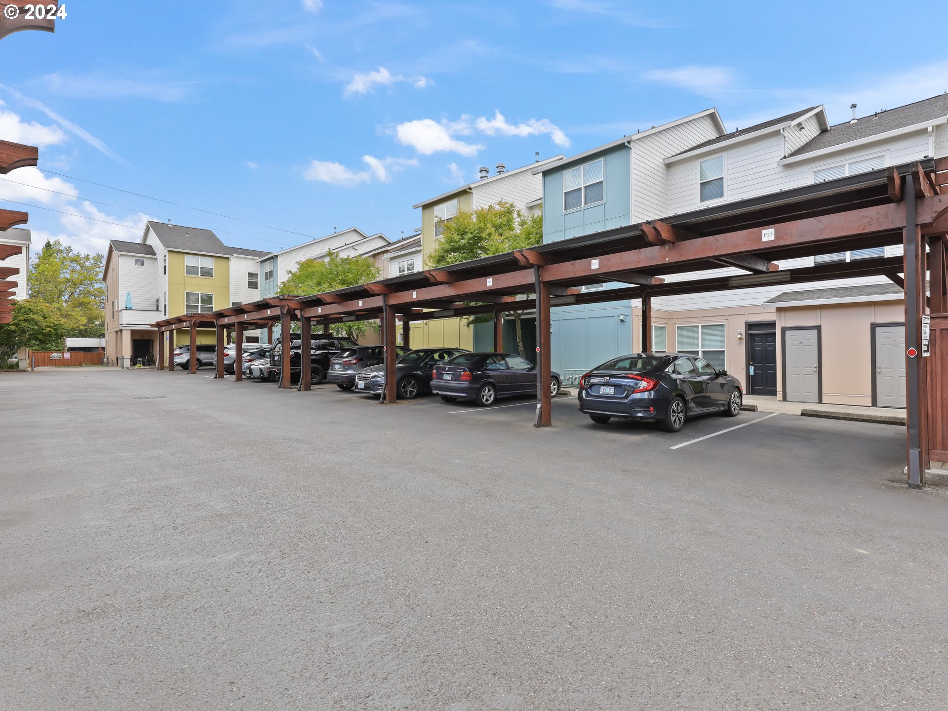 2004 NE CADBURY AVE 209