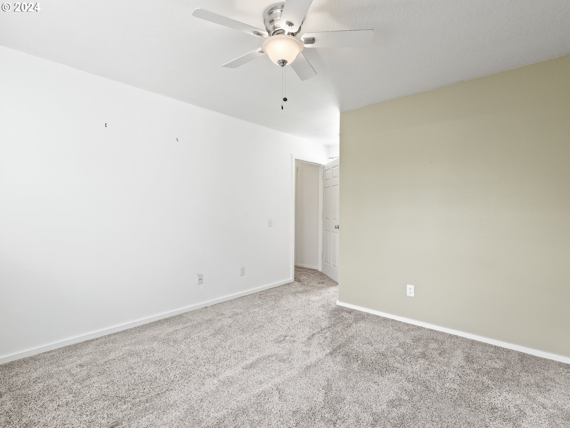 2004 NE CADBURY AVE 209