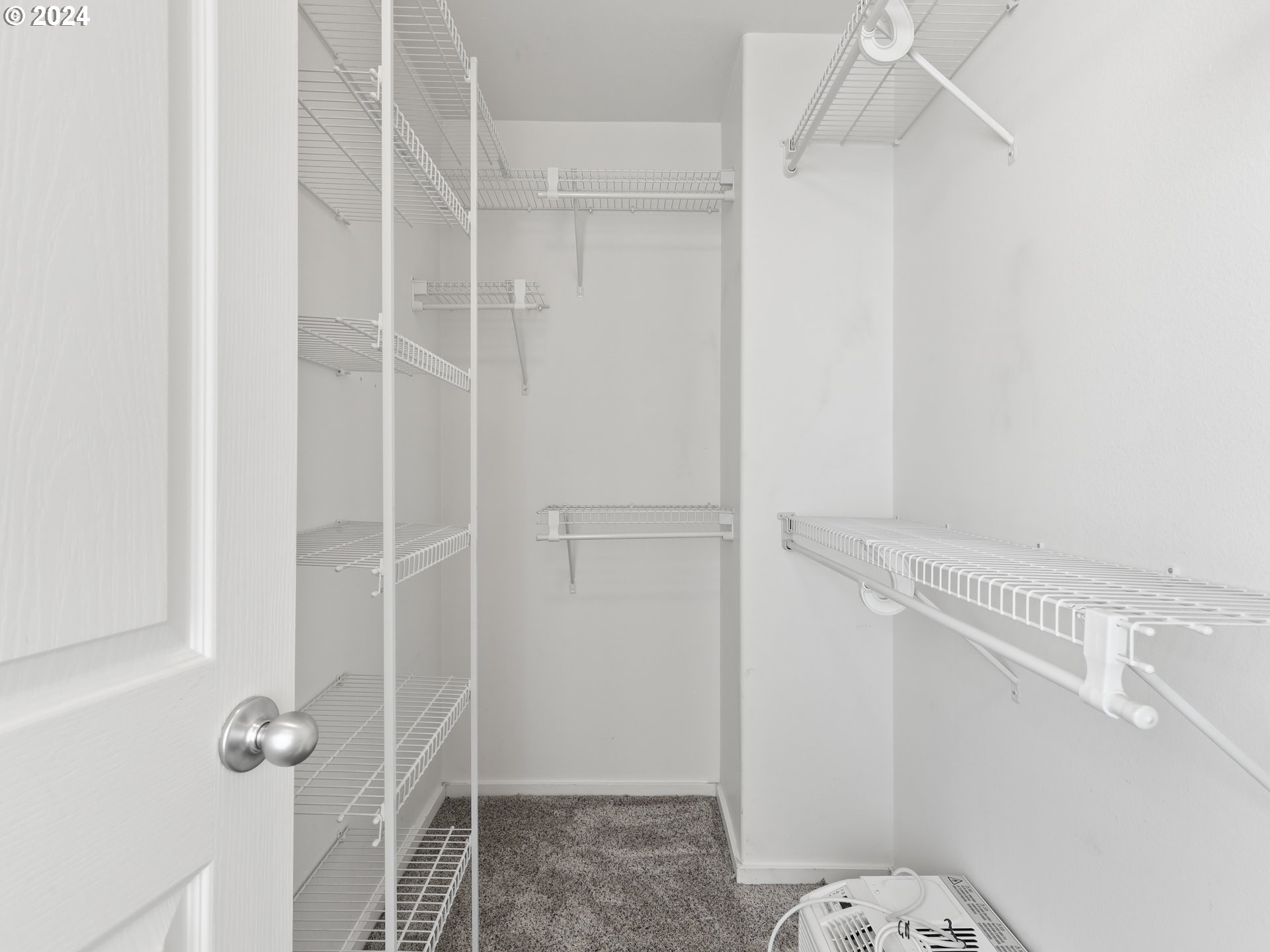 2004 NE CADBURY AVE 209