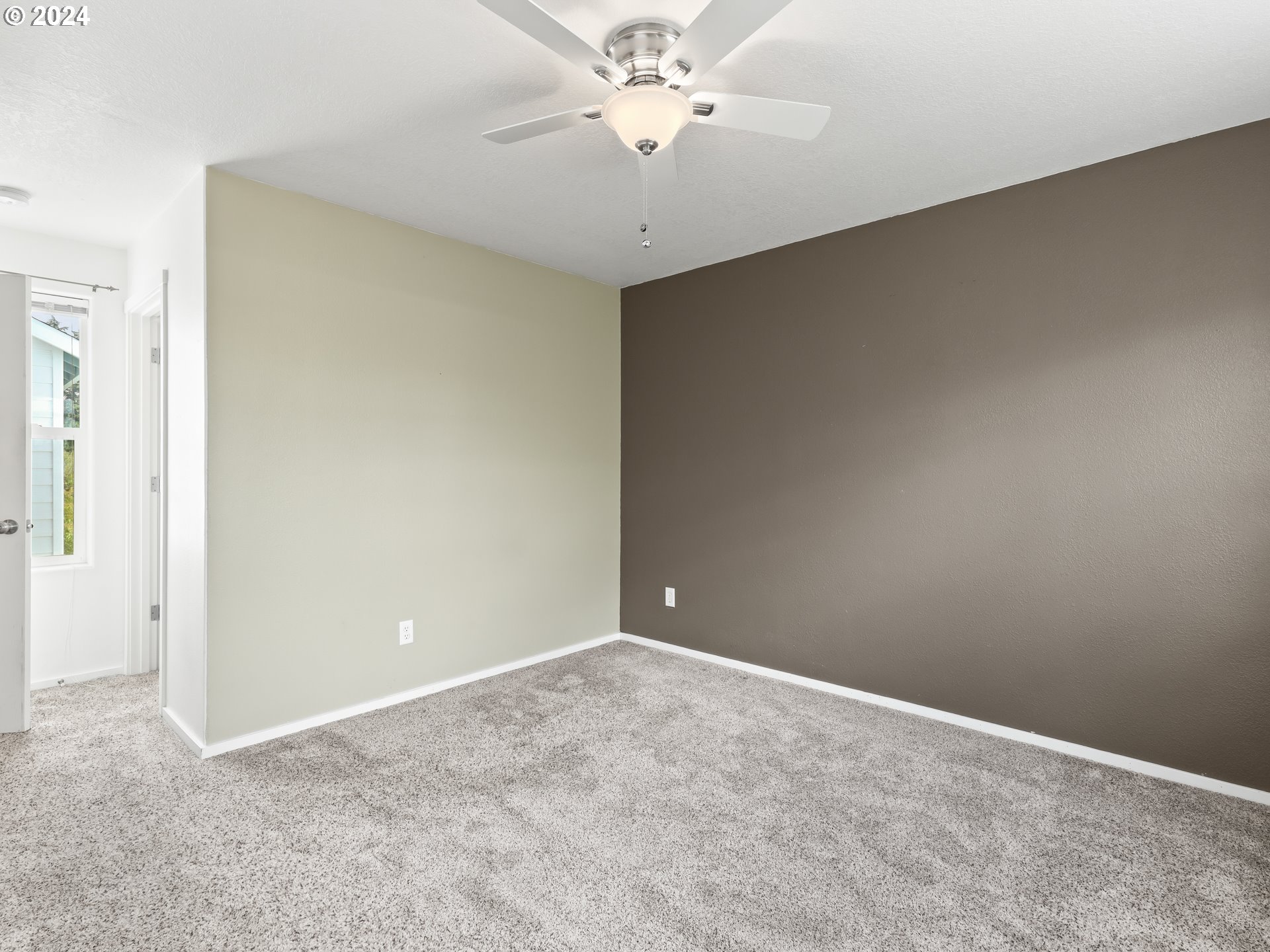 2004 NE CADBURY AVE 209