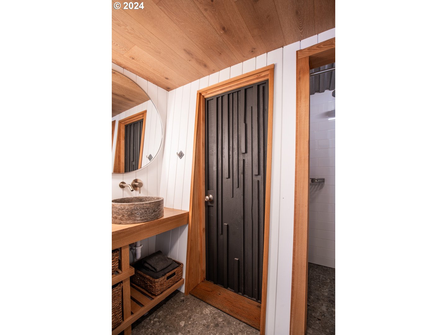 25 SE SUNNYVIEW LN
