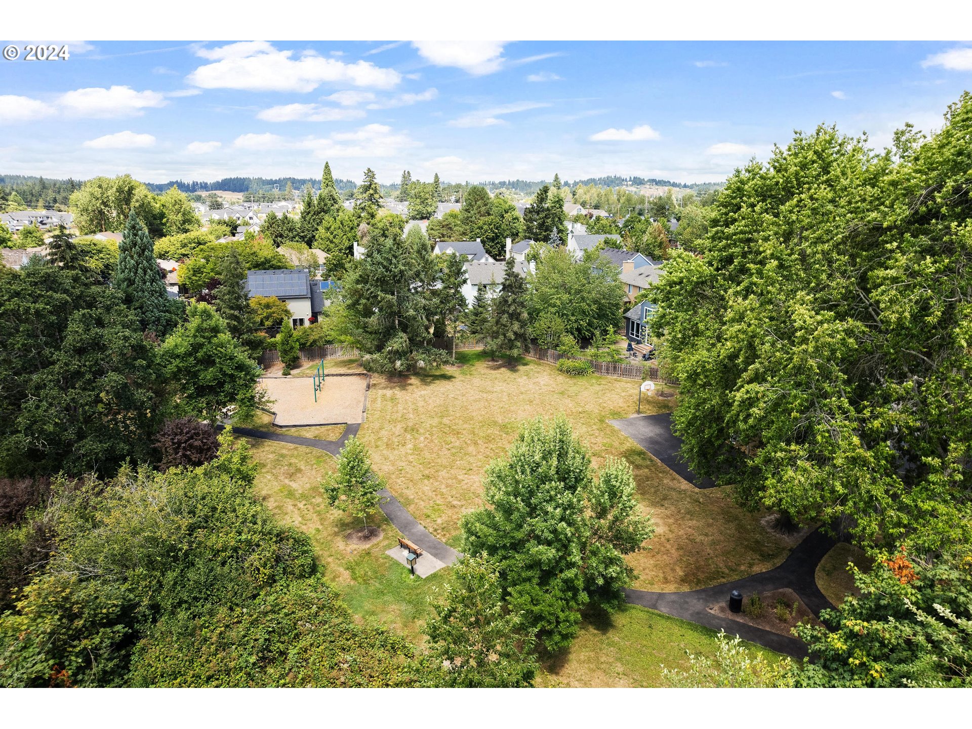 6845 SW FERNBROOK CT