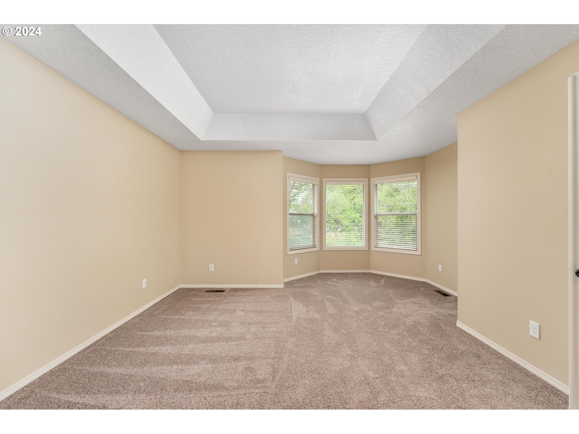 6845 SW FERNBROOK CT