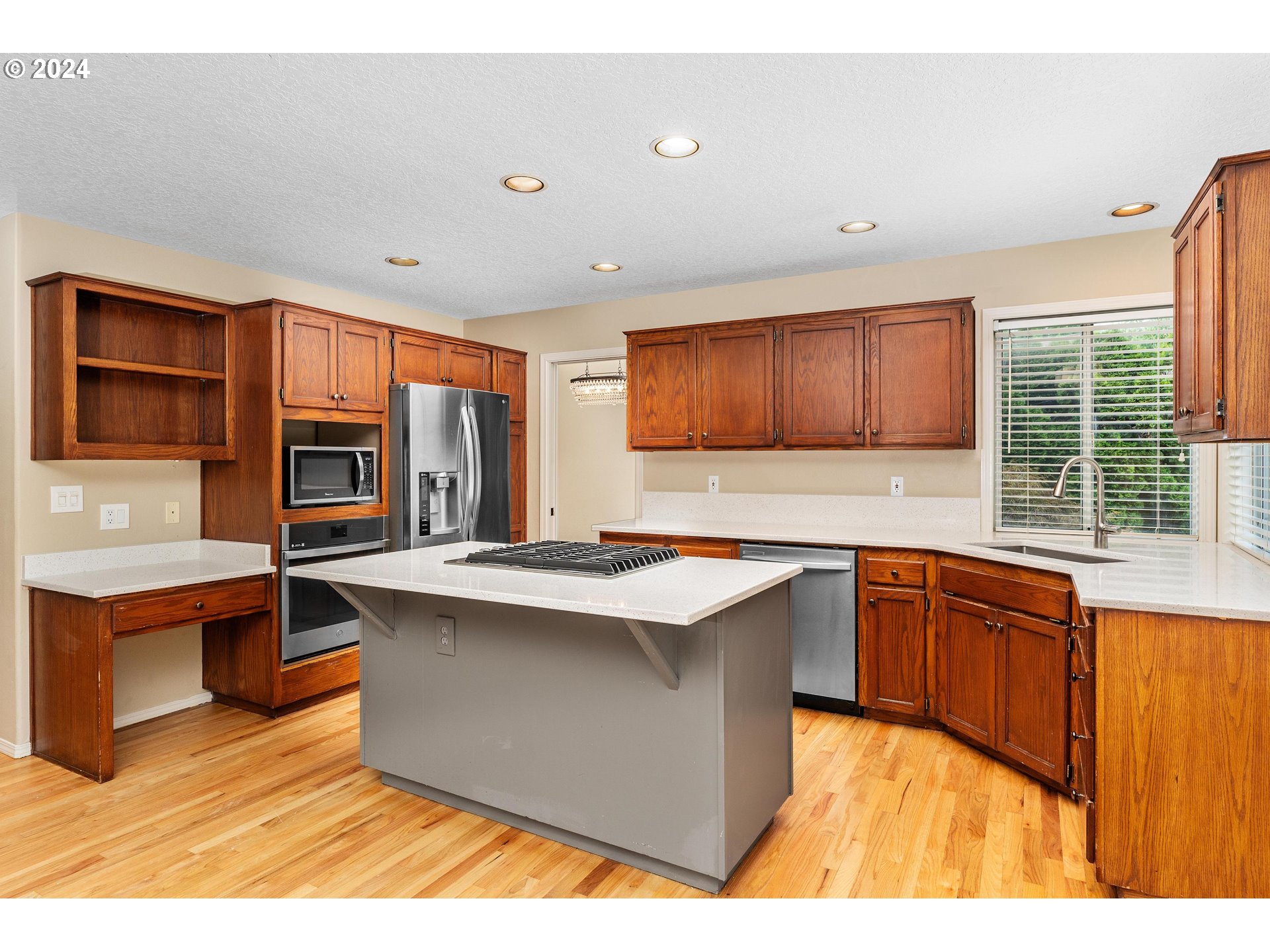 6845 SW FERNBROOK CT