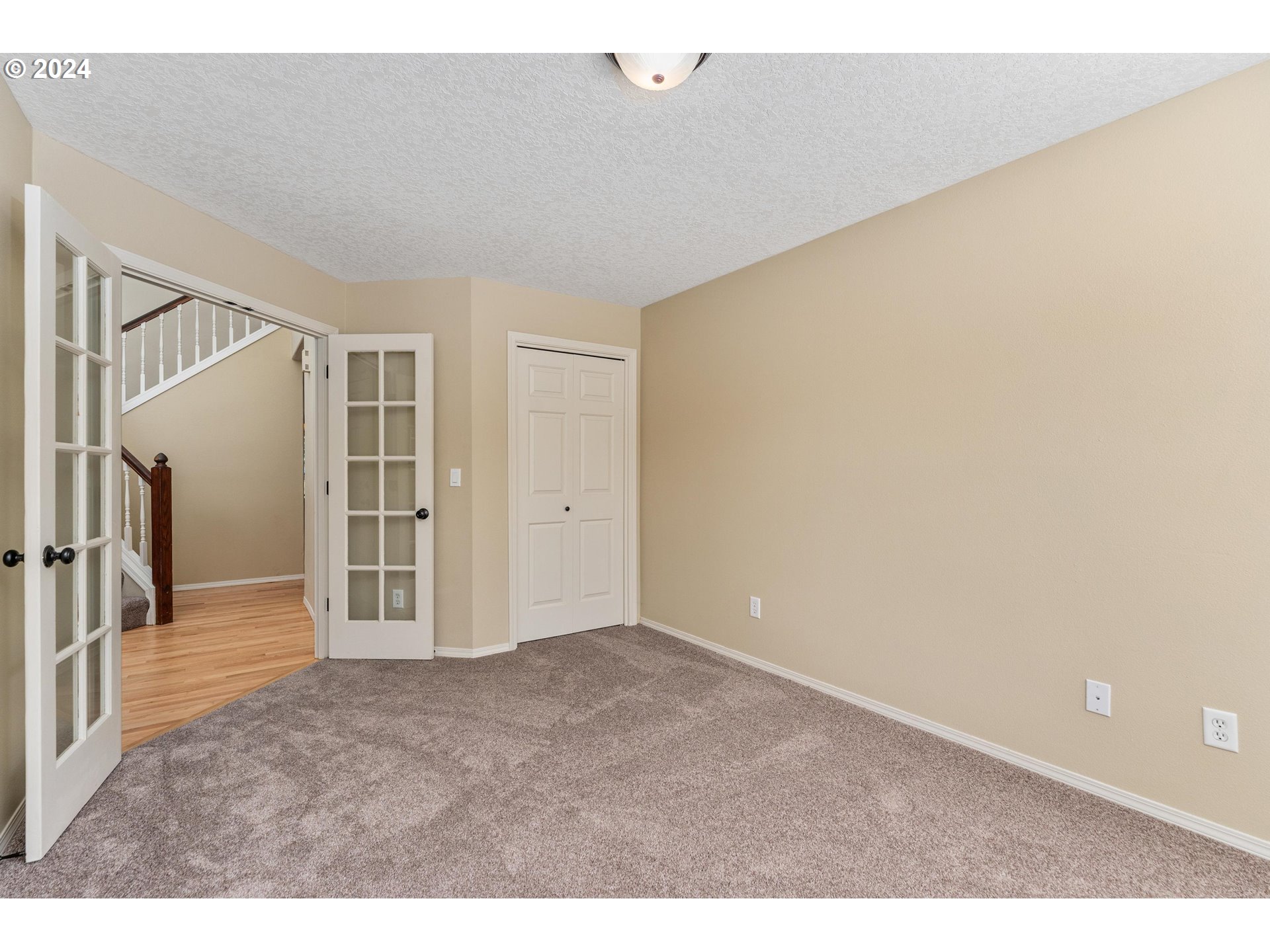 6845 SW FERNBROOK CT