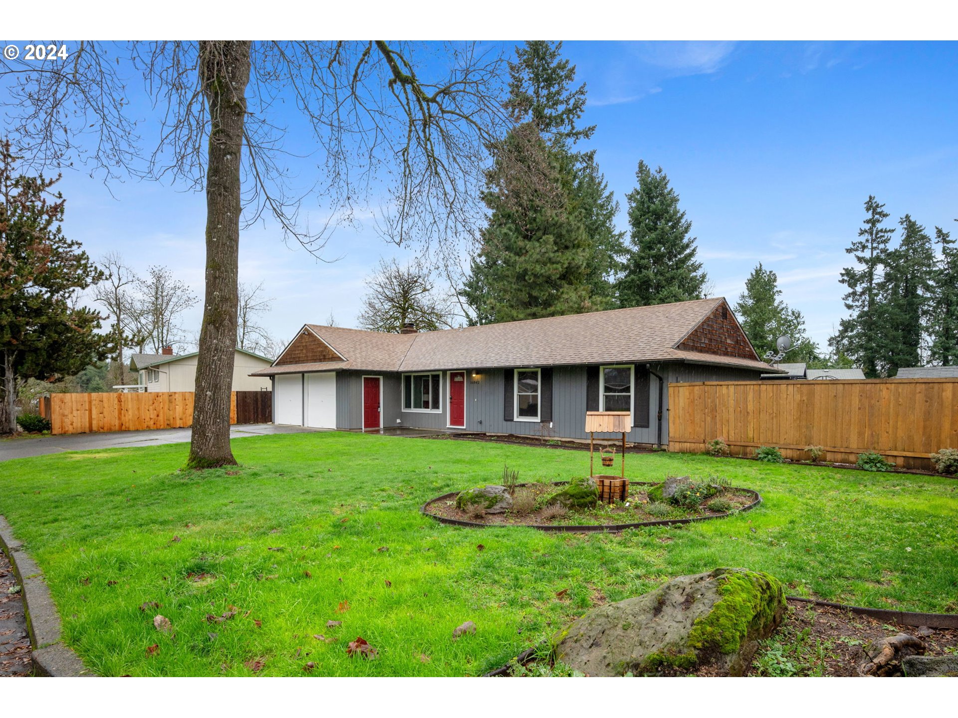 16842 SE BLOSSOM AVE