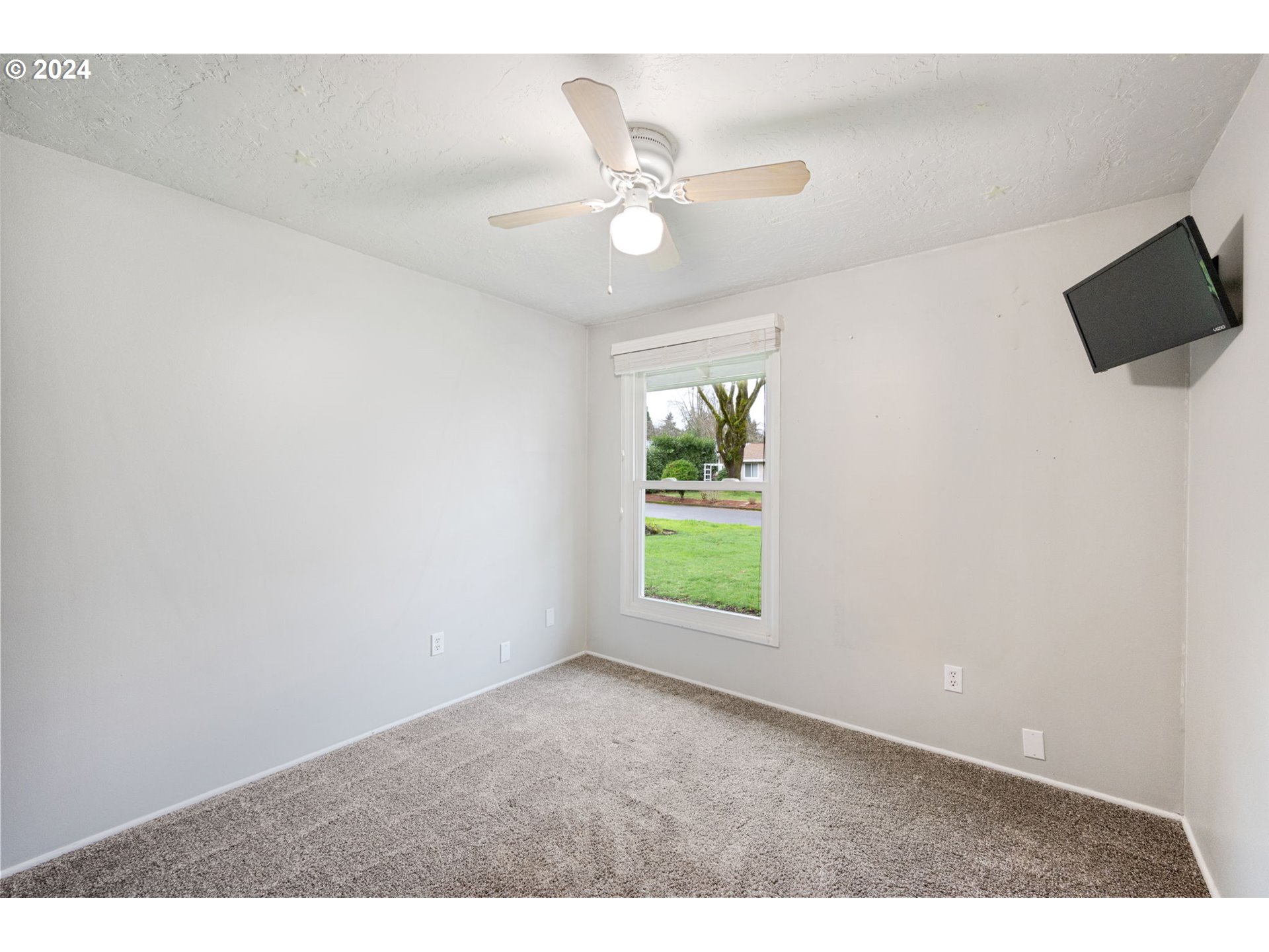 16842 SE BLOSSOM AVE