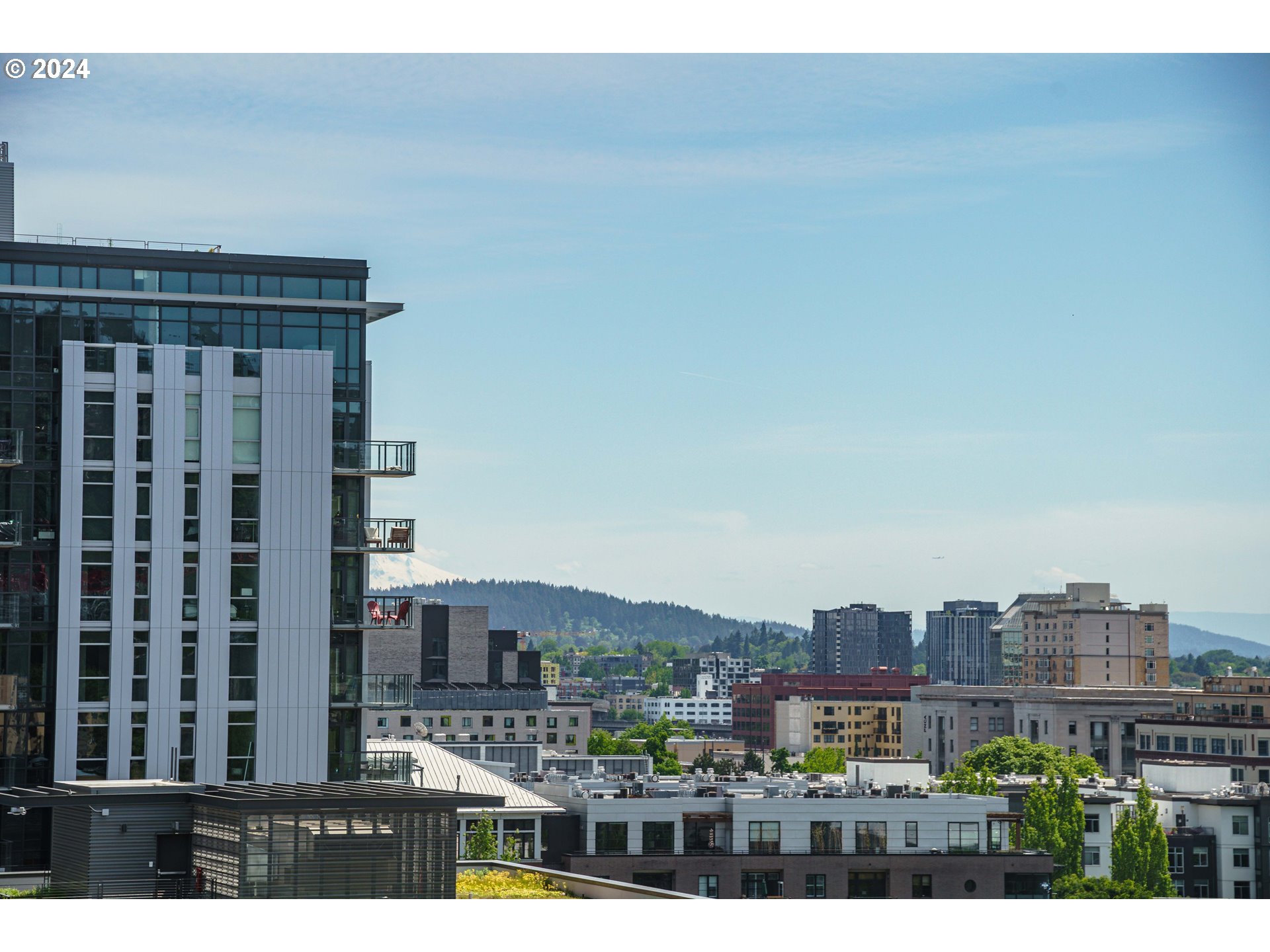 1410 NW KEARNEY ST 917