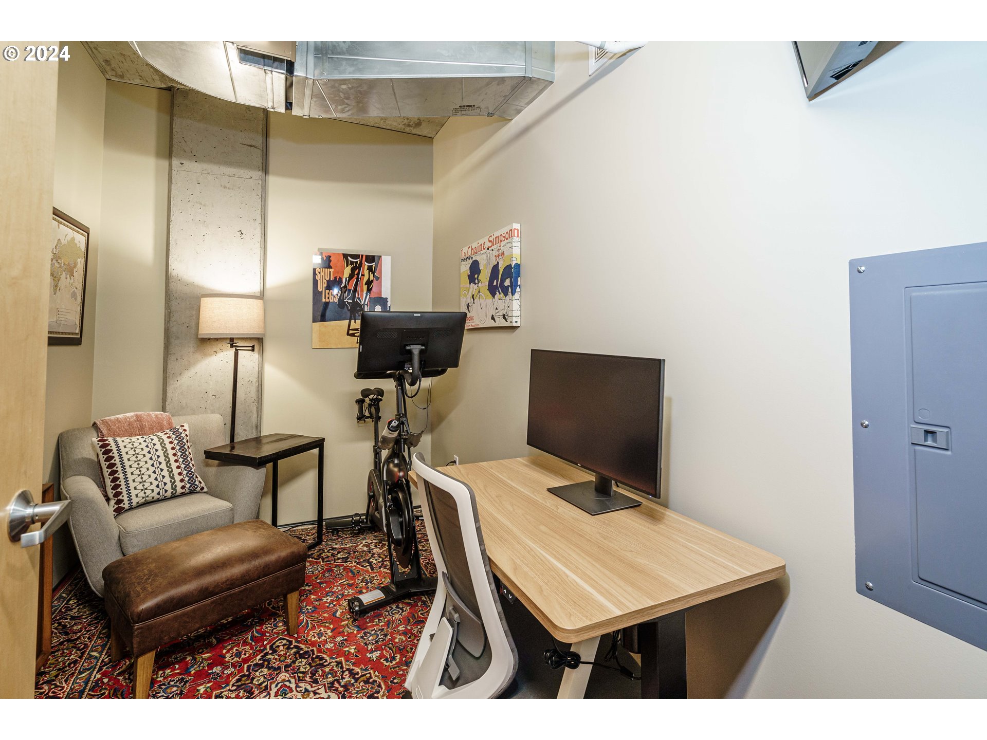 1410 NW KEARNEY ST 917