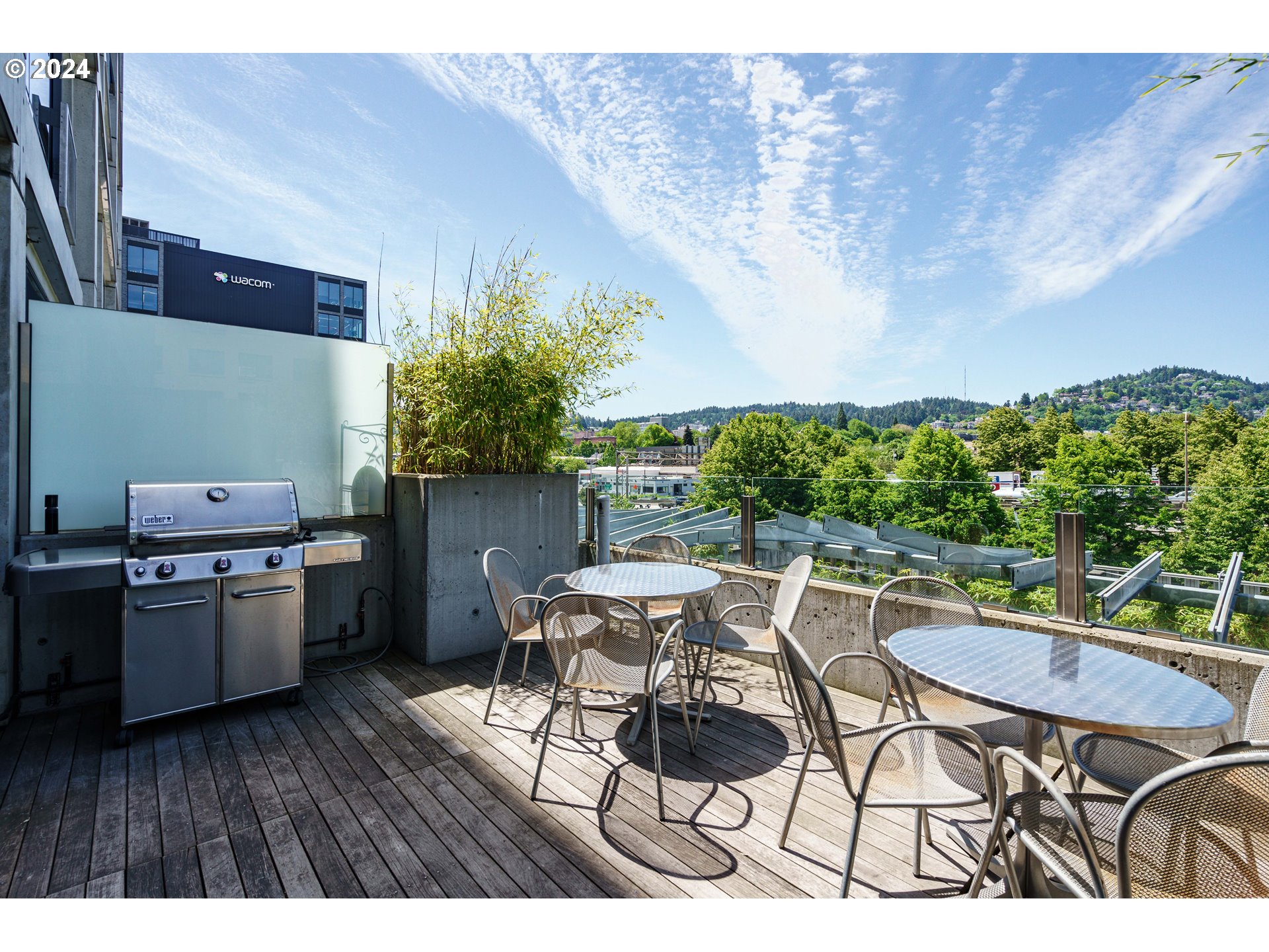 1410 NW KEARNEY ST 917