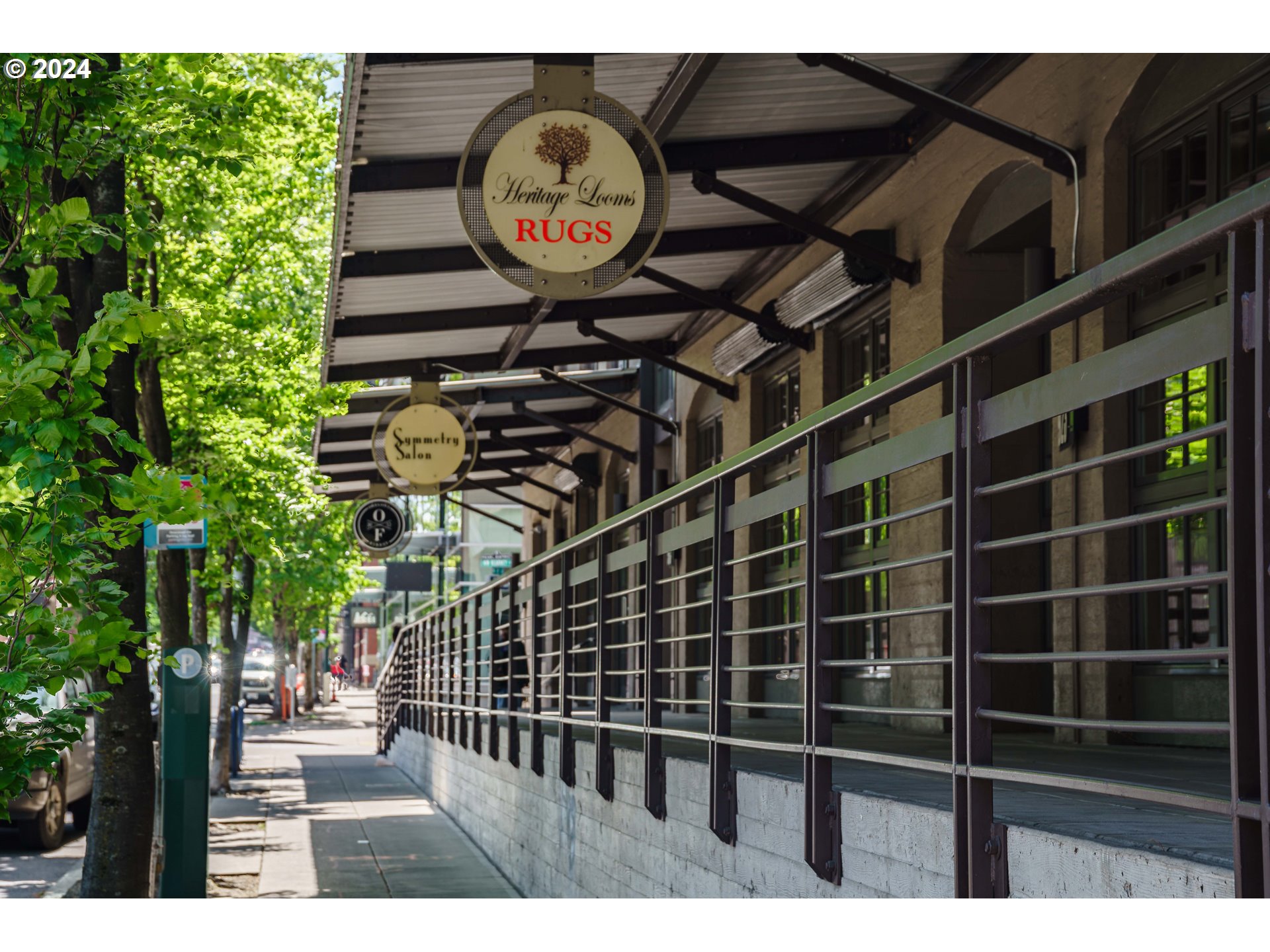 1410 NW KEARNEY ST 917