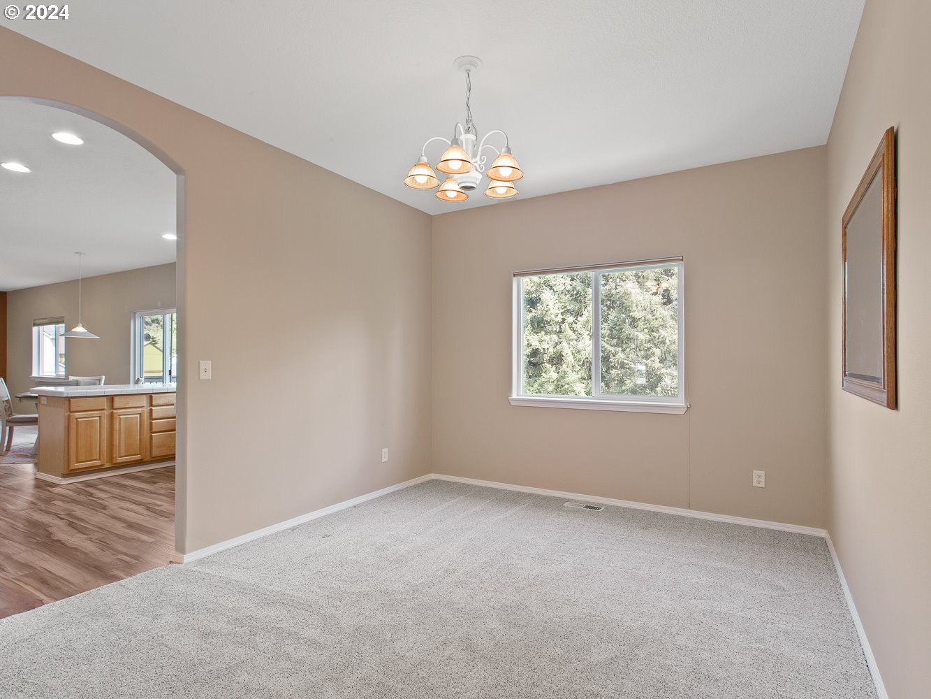 1104 NW 113TH CIR