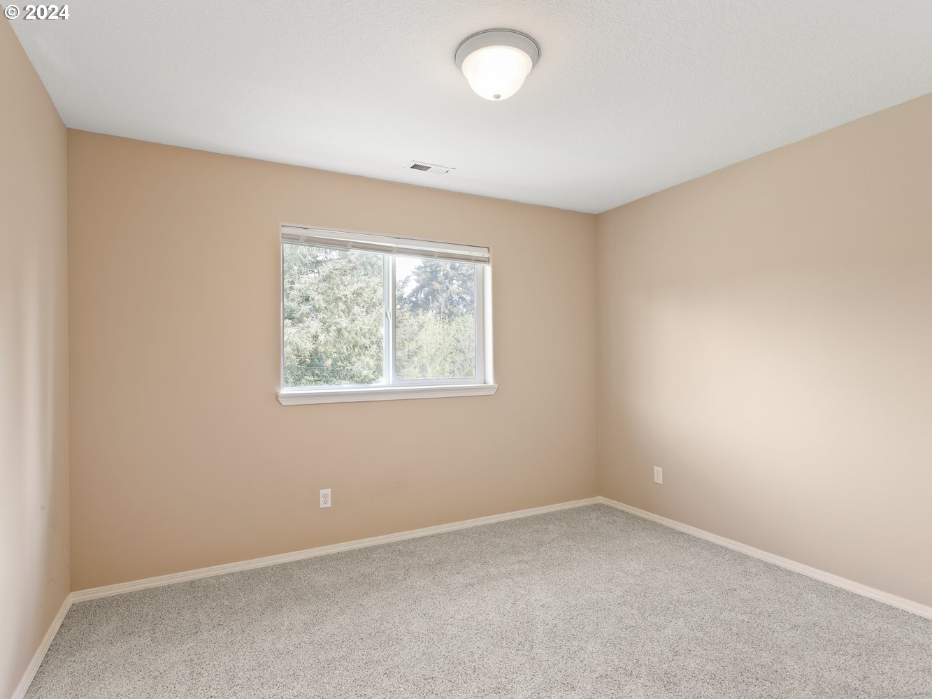 1104 NW 113TH CIR