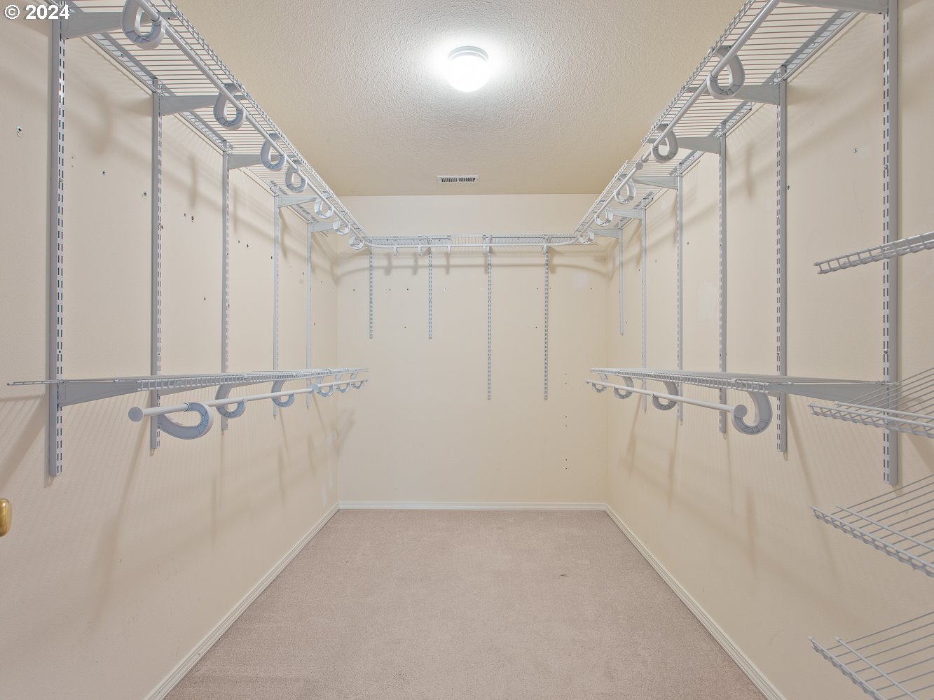 1104 NW 113TH CIR