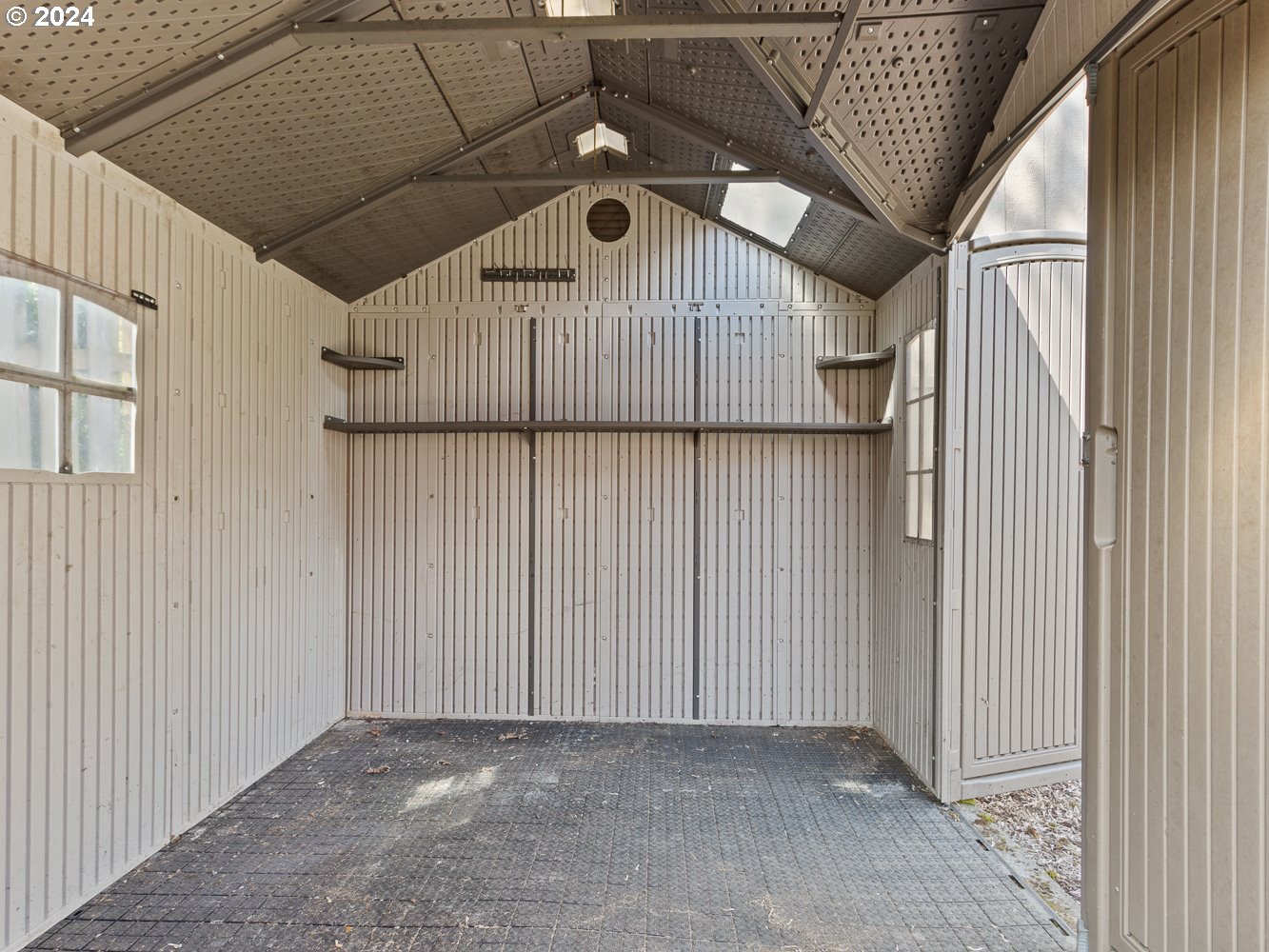 1104 NW 113TH CIR
