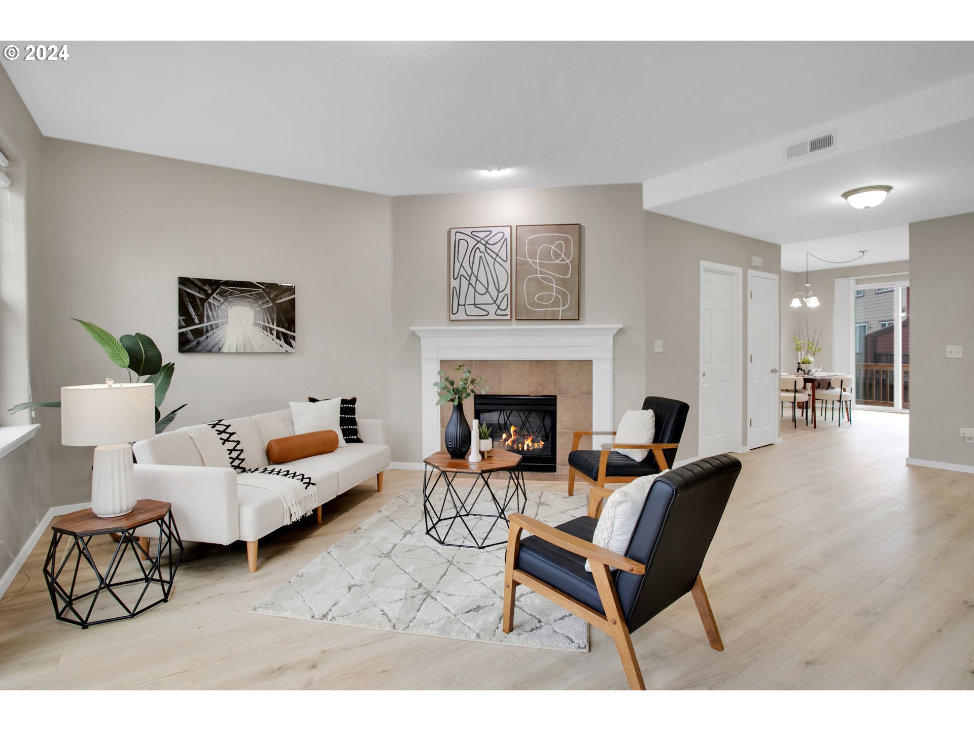 3491 SE PEPPERWOOD WAY