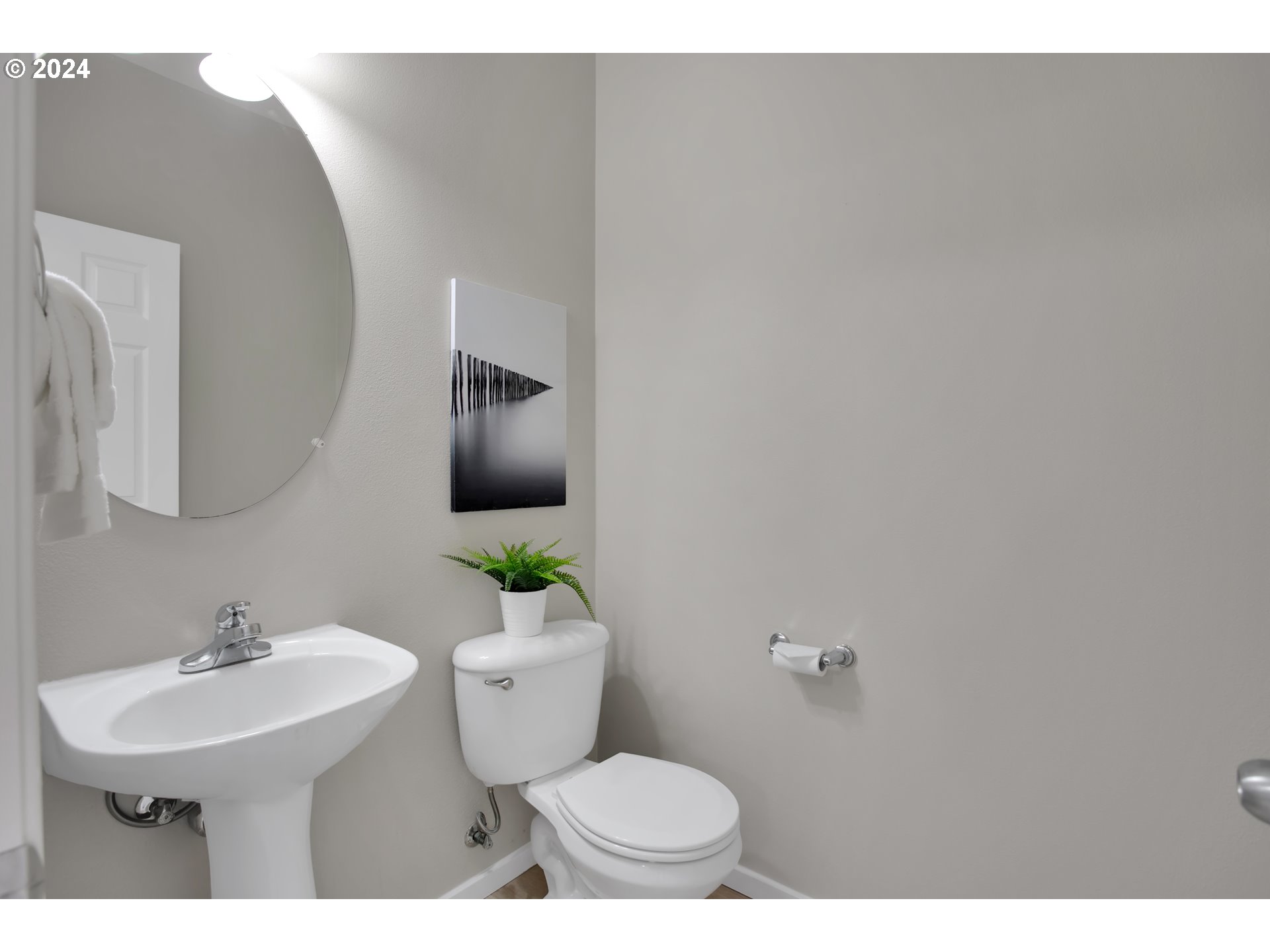 3491 SE PEPPERWOOD WAY