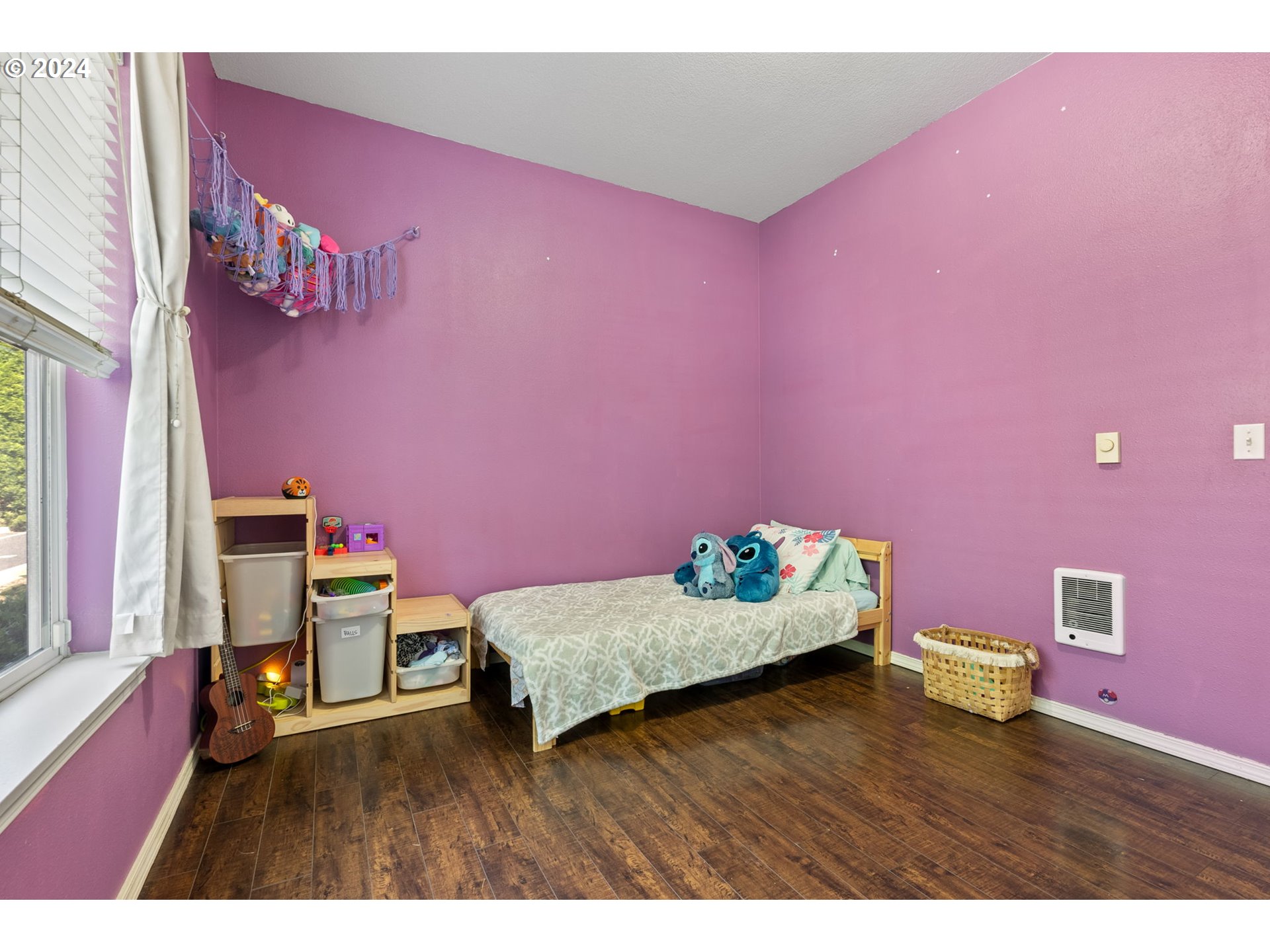 2927 NE DIVISION ST 101